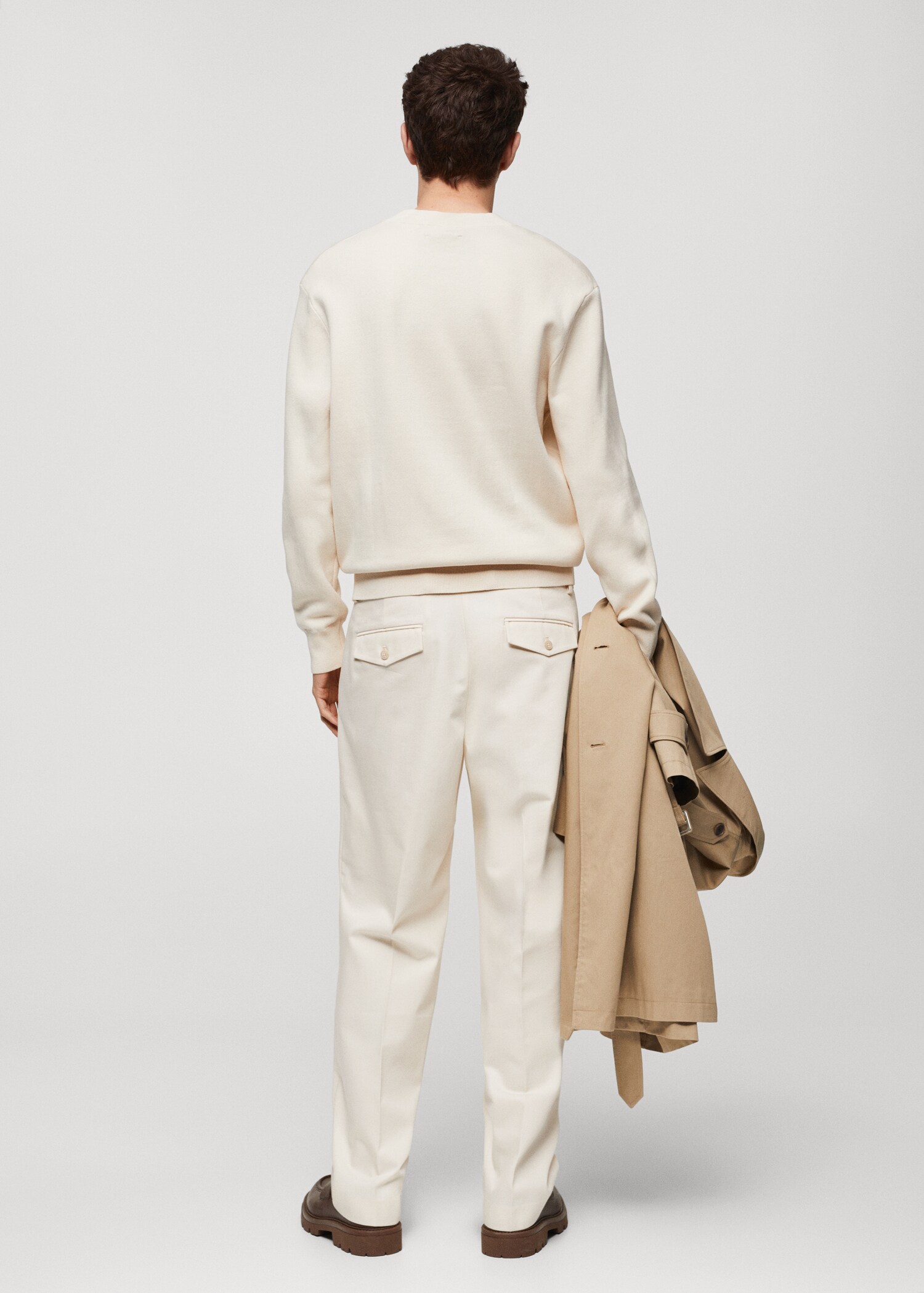 Relaxed-fit pleated trousers - Reverse of the article