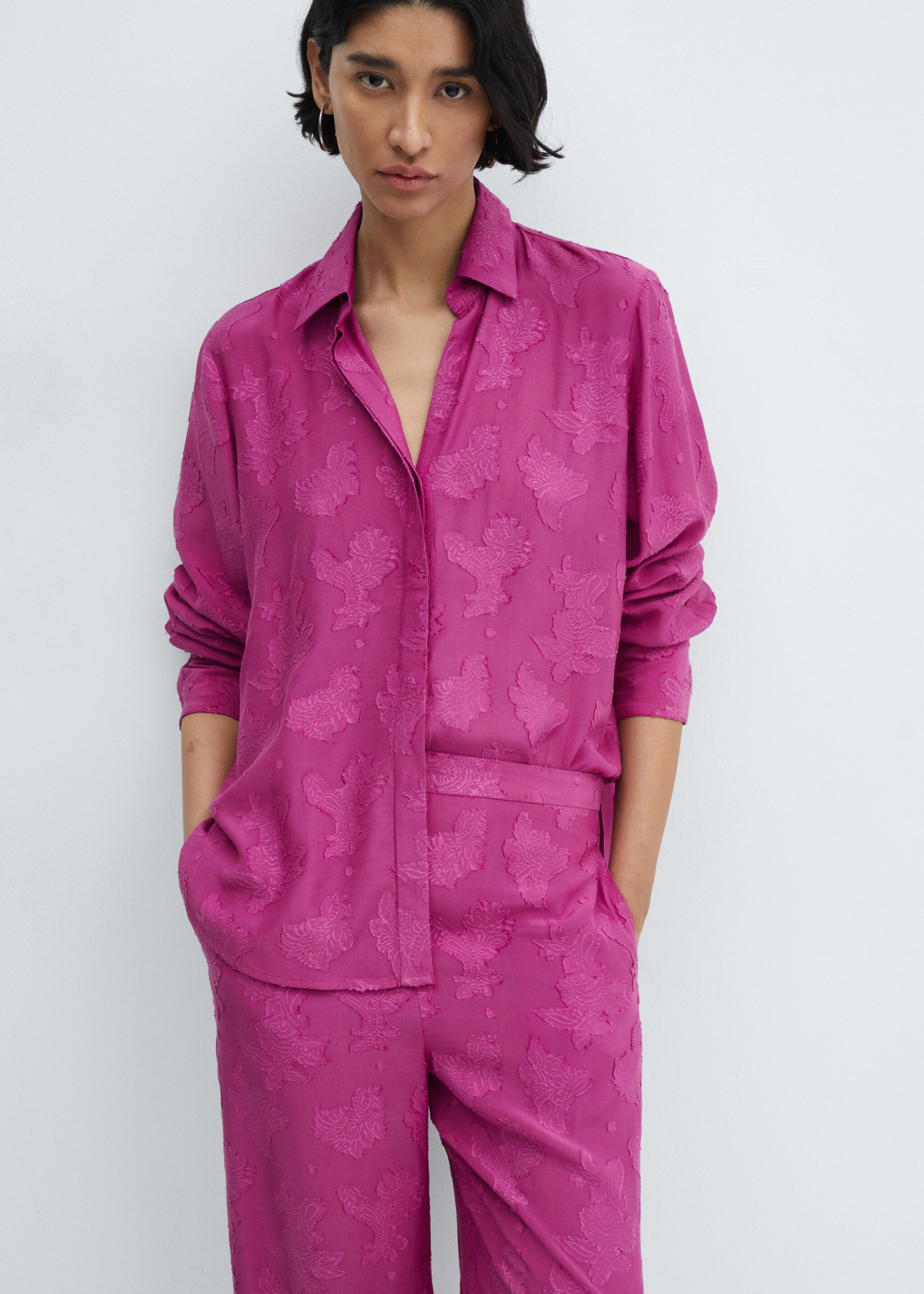 Embroidered fluid trousers - Details of the article 2