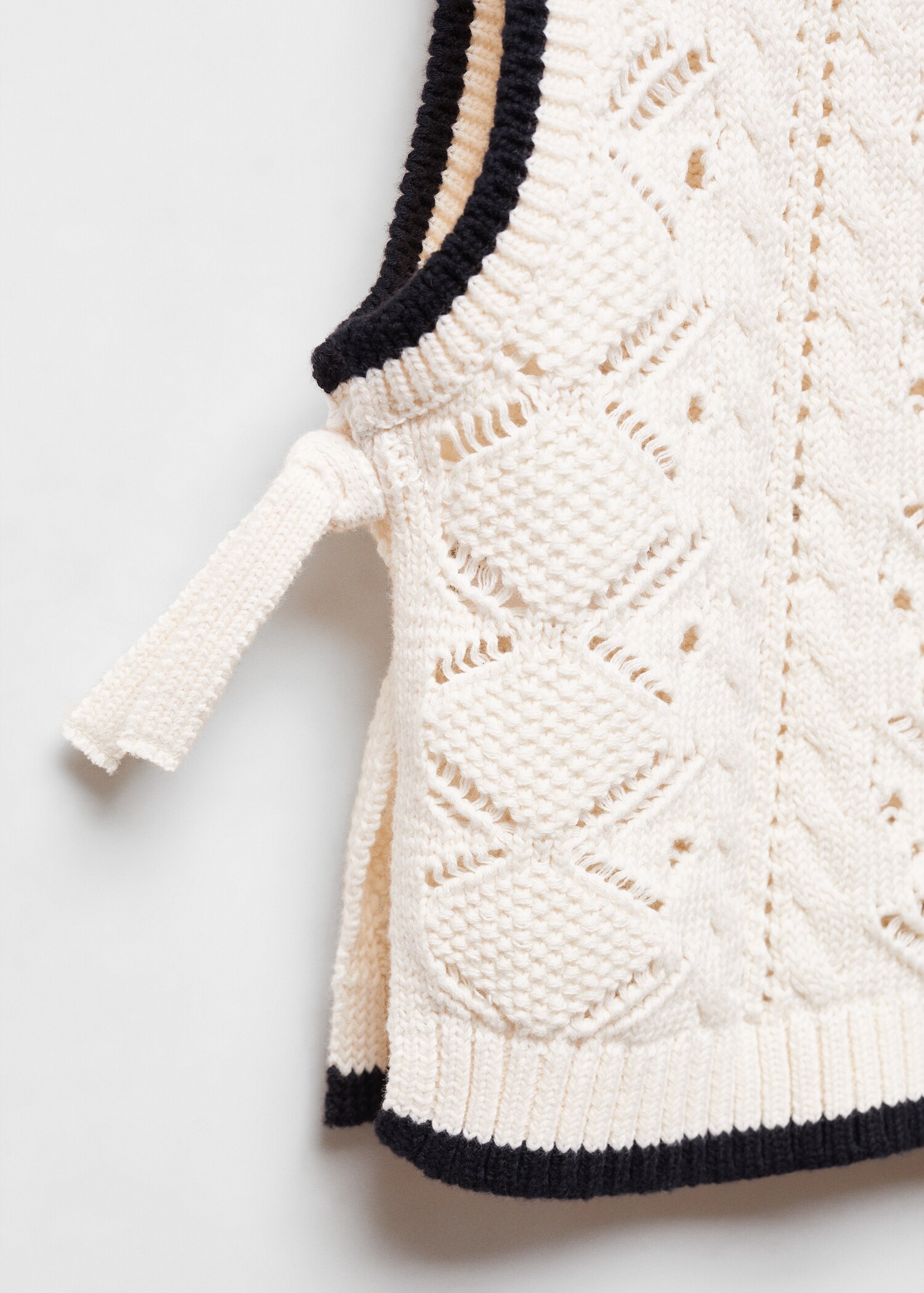Strickweste mit Schleifen - Detail des Artikels 8