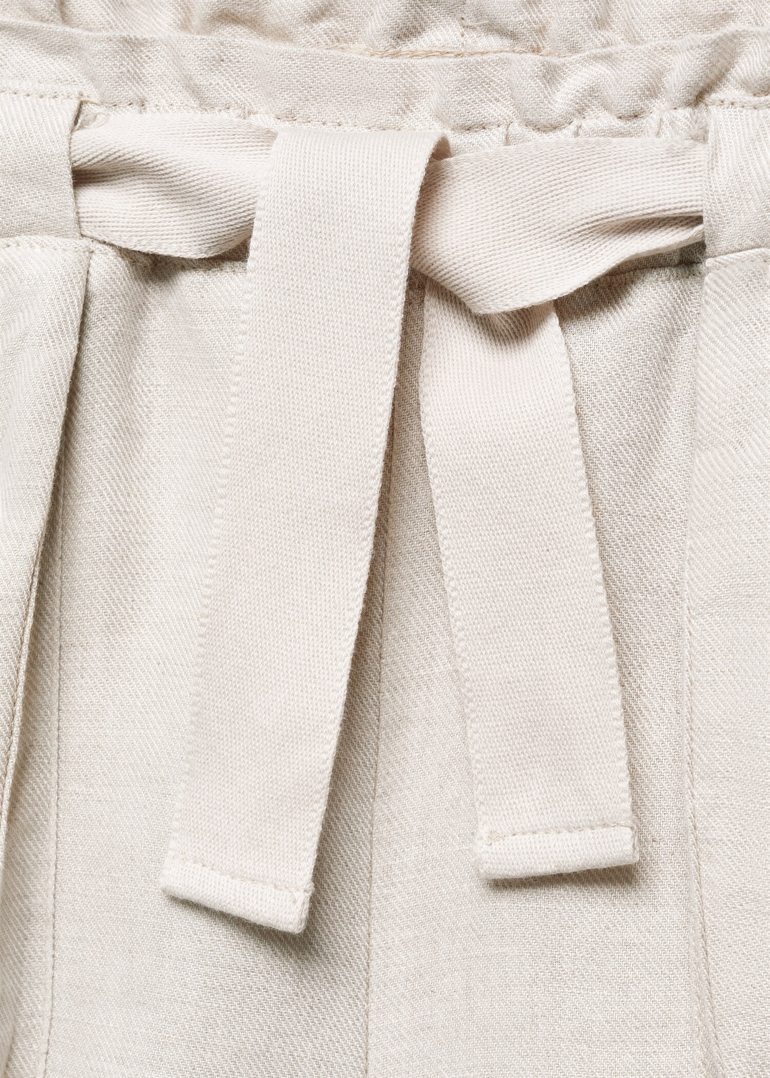 Belt line short - Details of the article 8