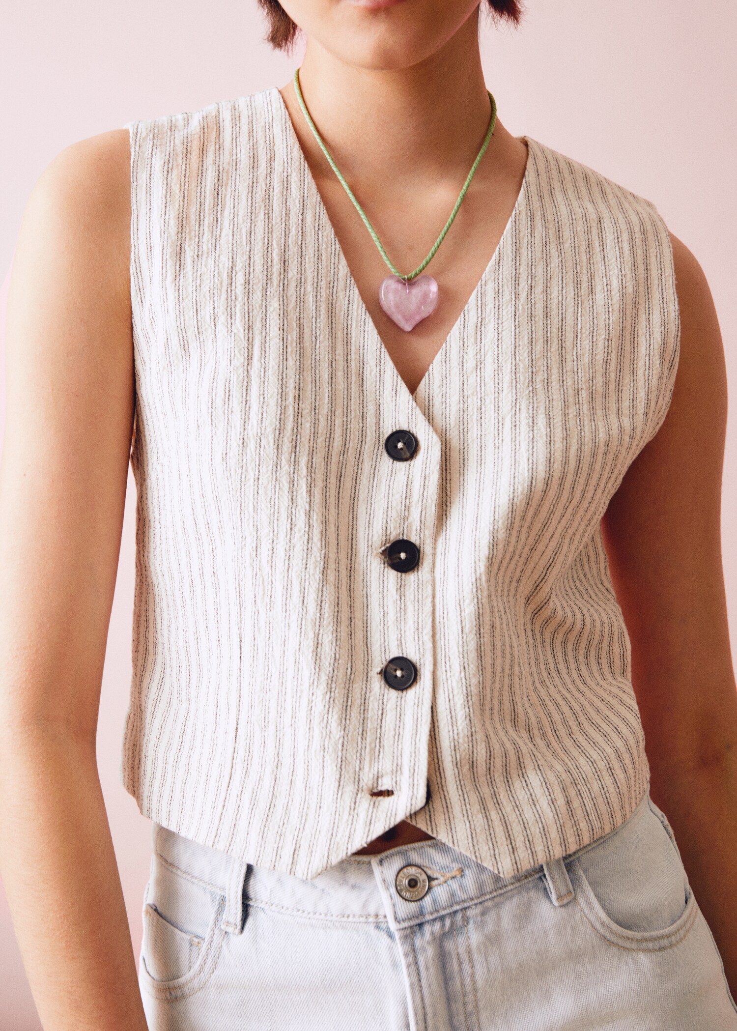 Striped cropped gilet - Details of the article 5