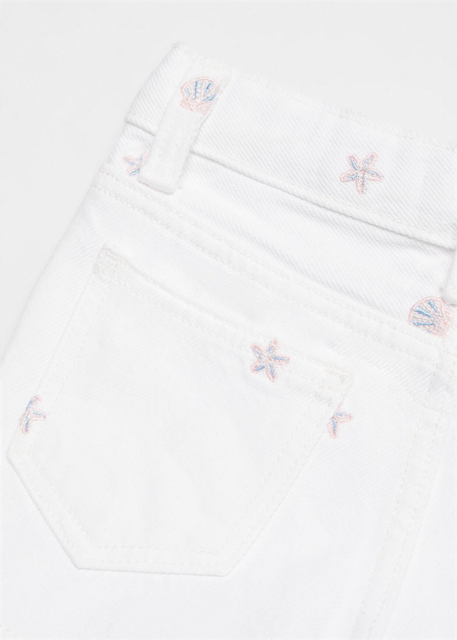 Printed denim shorts - Details of the article 0