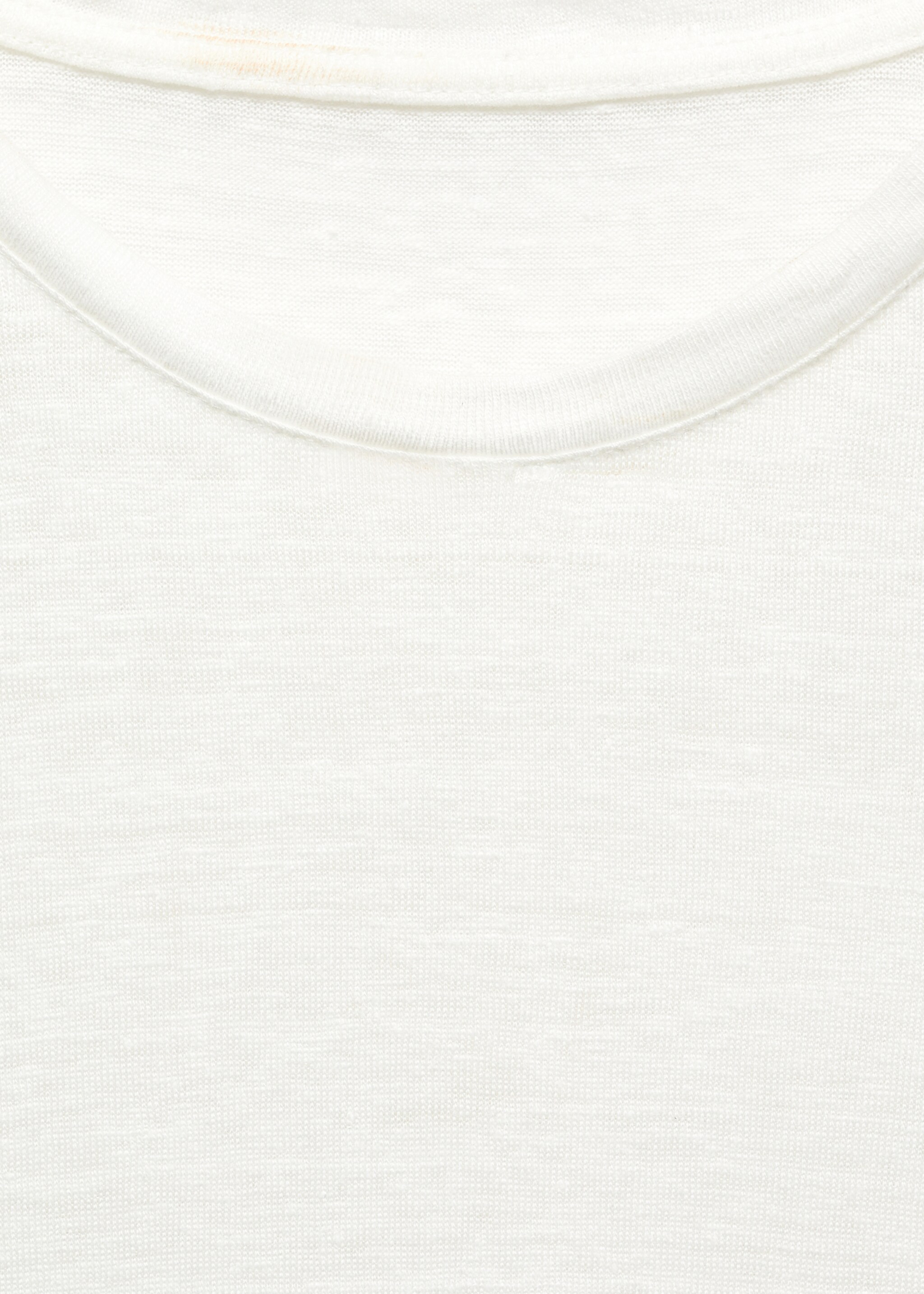 Slim-fit 100% linen t-shirt - Details of the article 8