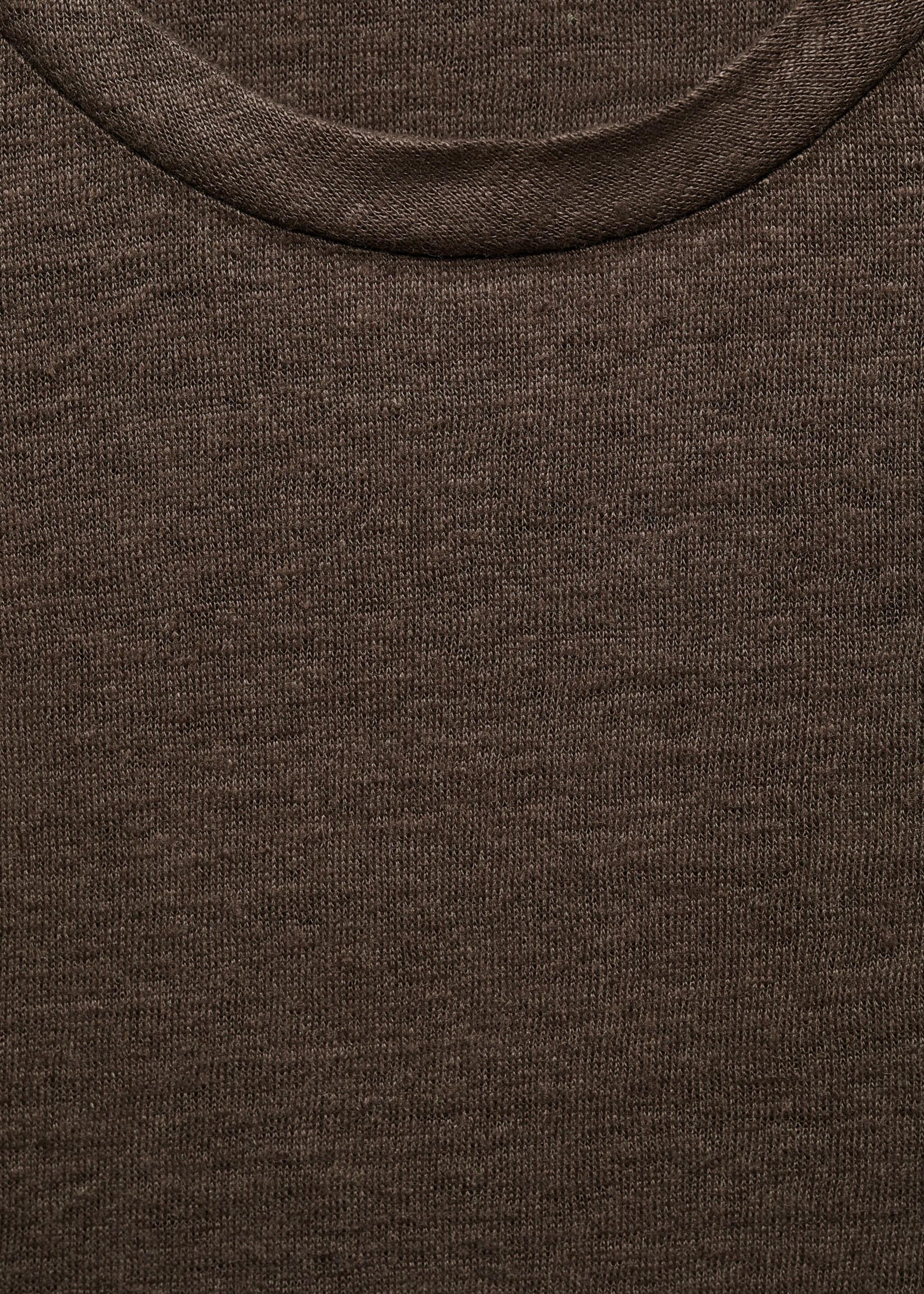Slim-fit 100% linen t-shirt - Details of the article 8