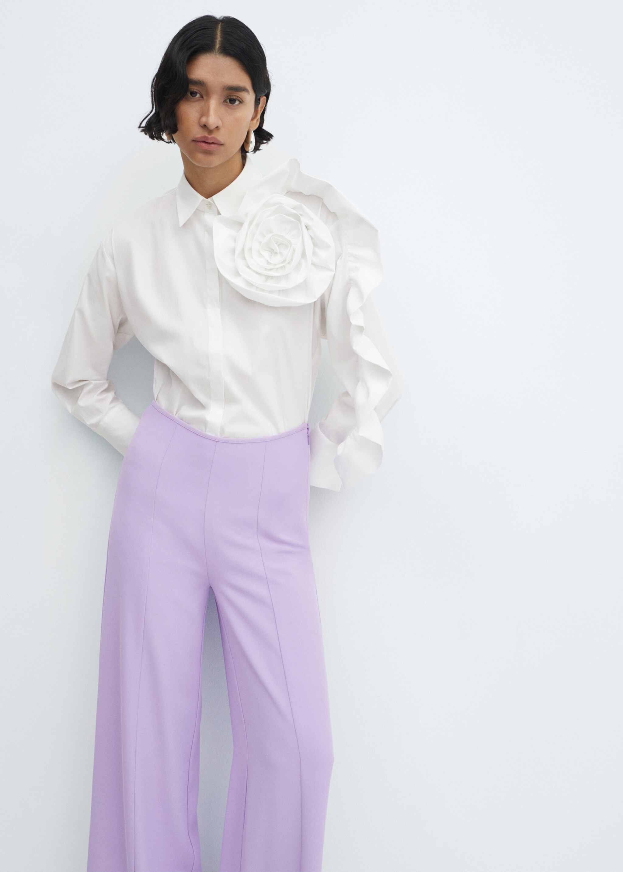 Decorative seams trousers - Details of the article 1