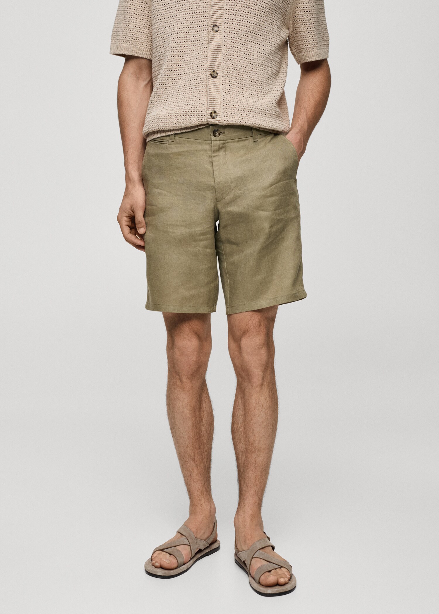 Slim-Fit-Bermudashorts aus 100 % Leinen - Mittlere Ansicht