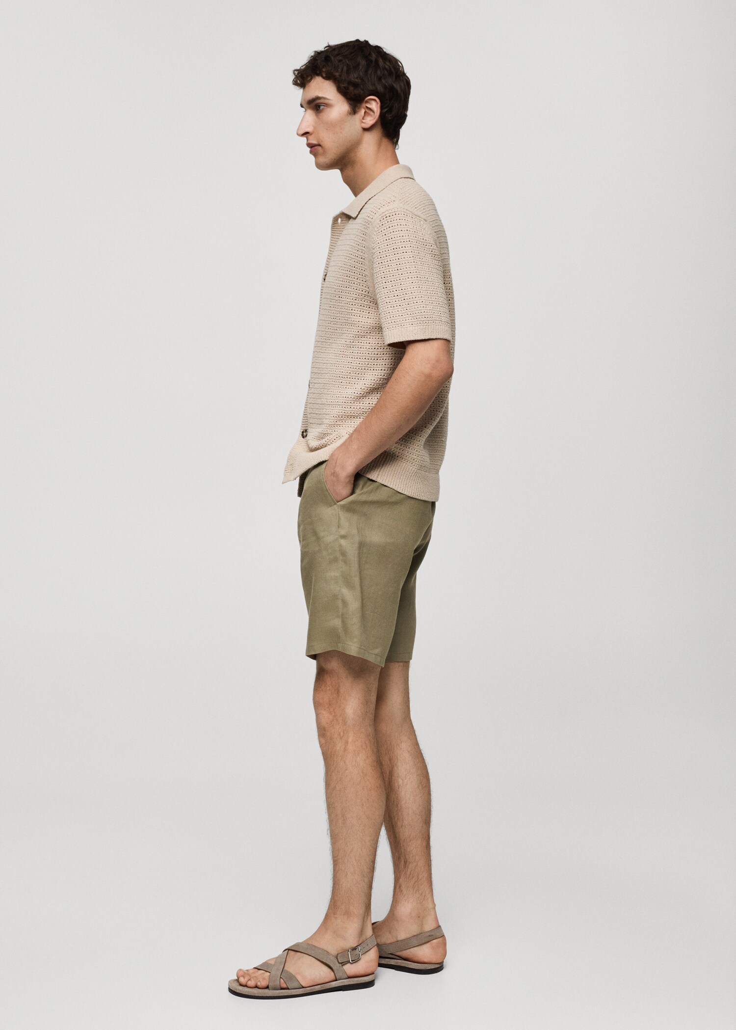 Slim-Fit-Bermudashorts aus 100 % Leinen - Detail des Artikels 2