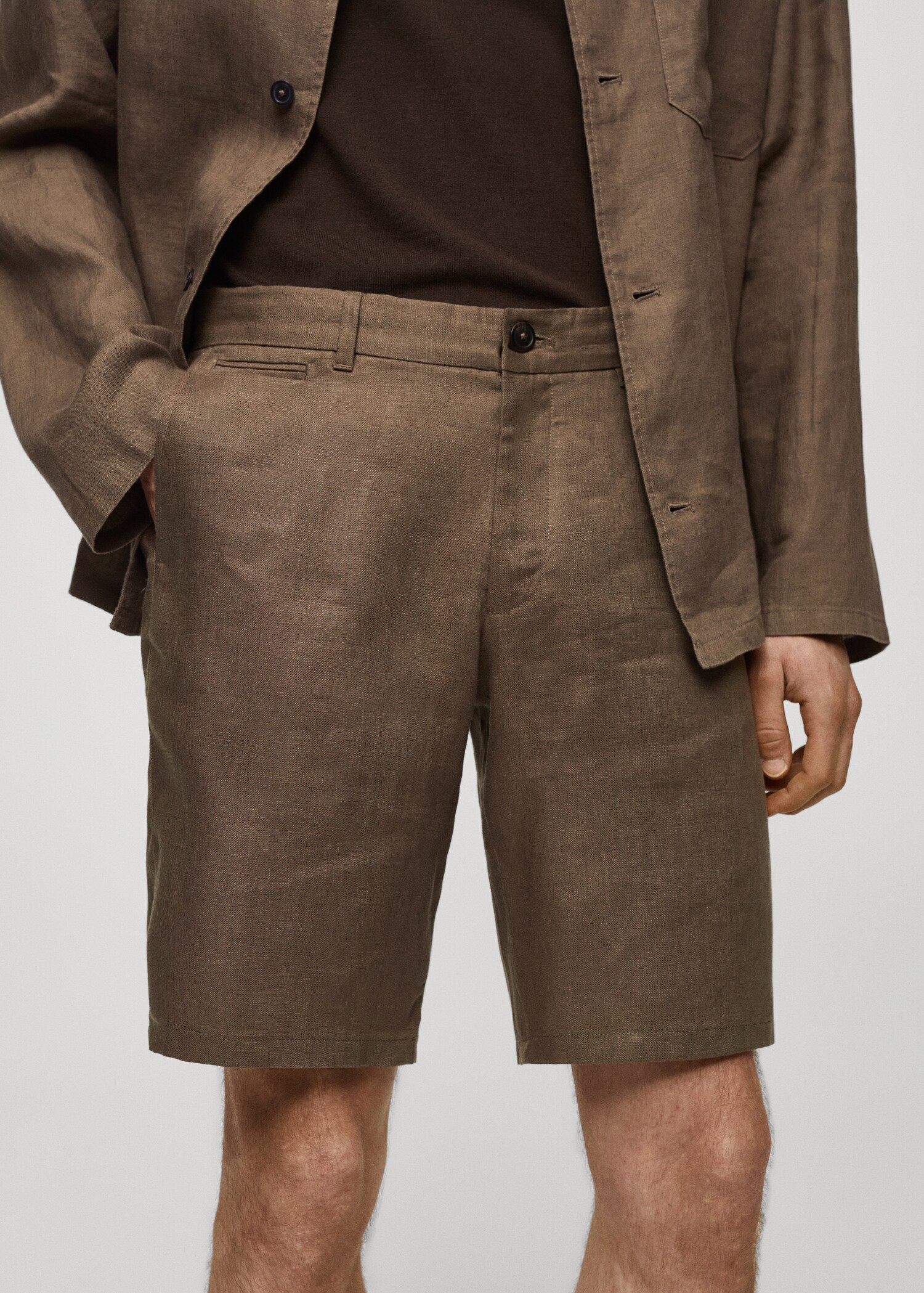 Βερμούδα slim fit 100% λινό - Λεπτομέρεια του προϊόντος 1
