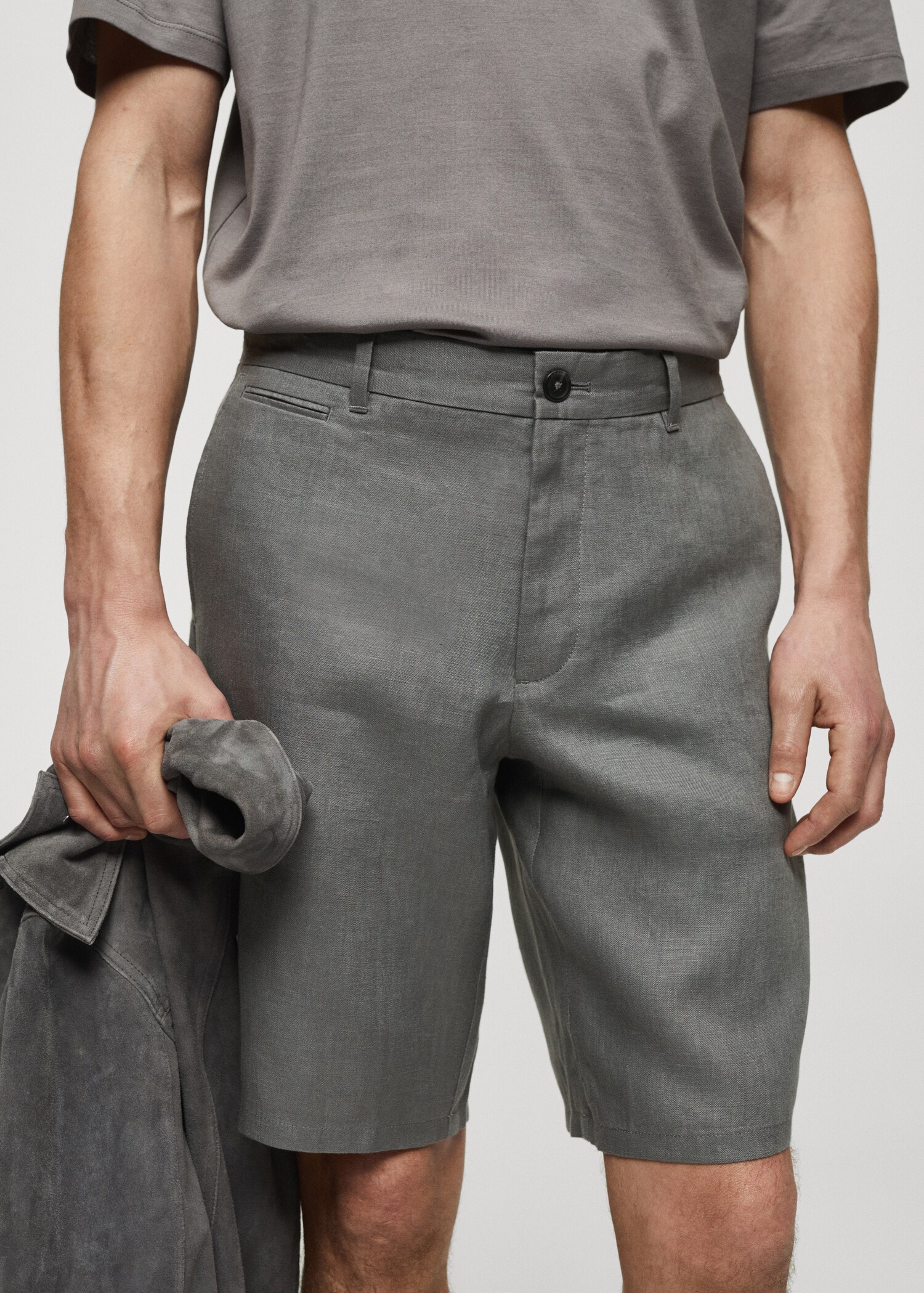 Slim-Fit-Bermudashorts aus 100 % Leinen - Detail des Artikels 1