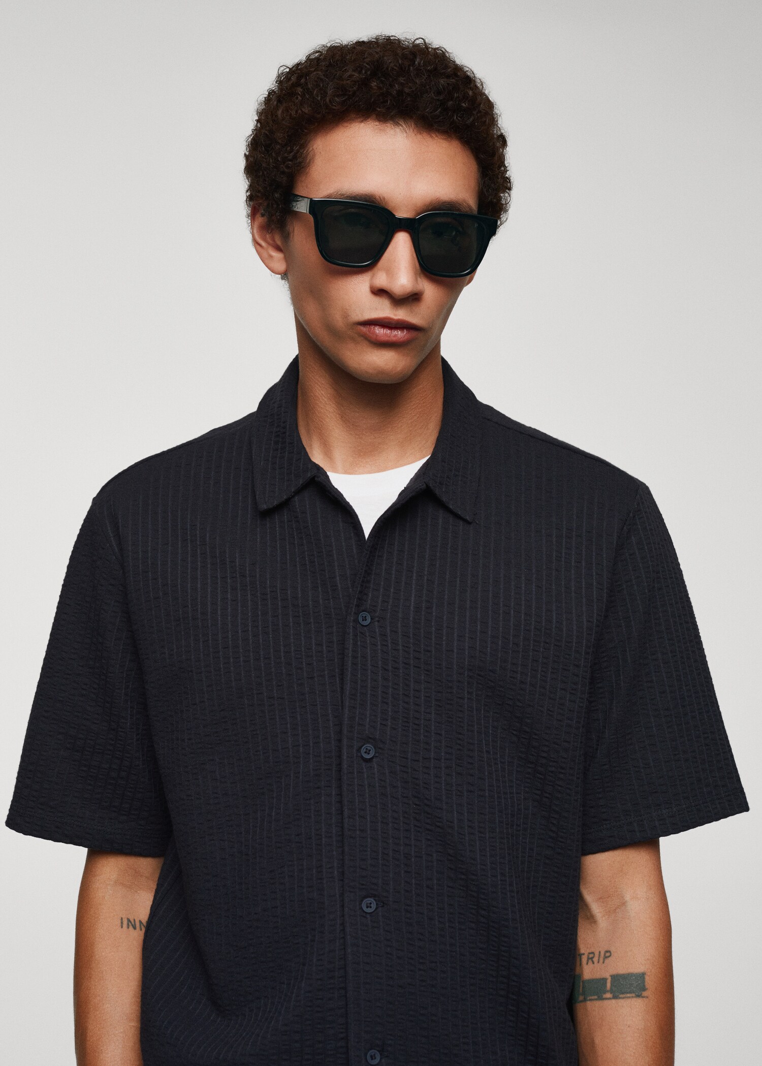 Seersucker cotton shirt - Details of the article 1