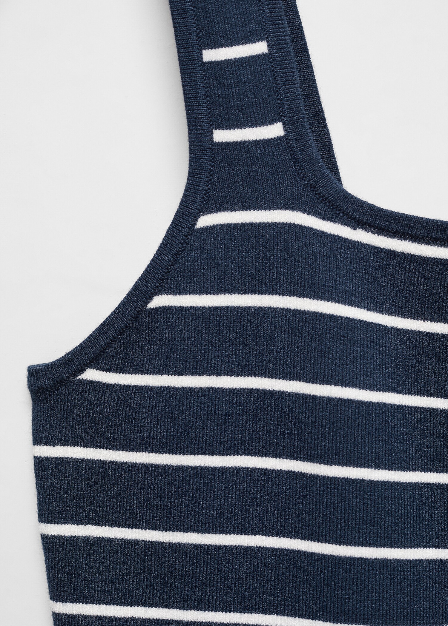 Striped strapless top - Details of the article 8