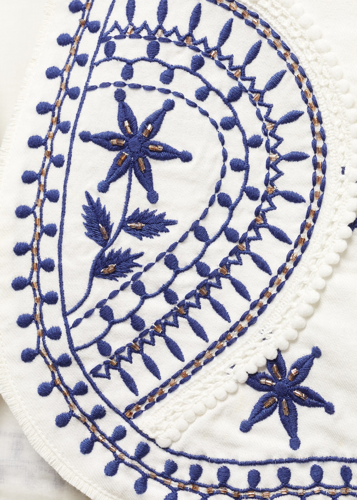 Beaded embroidered gilet - Details of the article 8