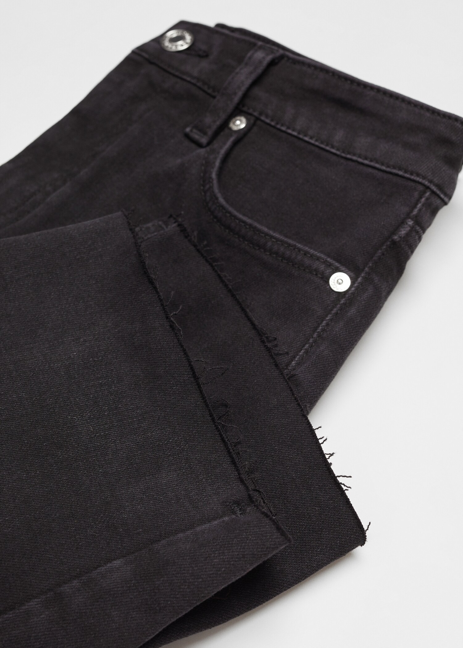Slim-fit denim bermuda shorts - Details of the article 8