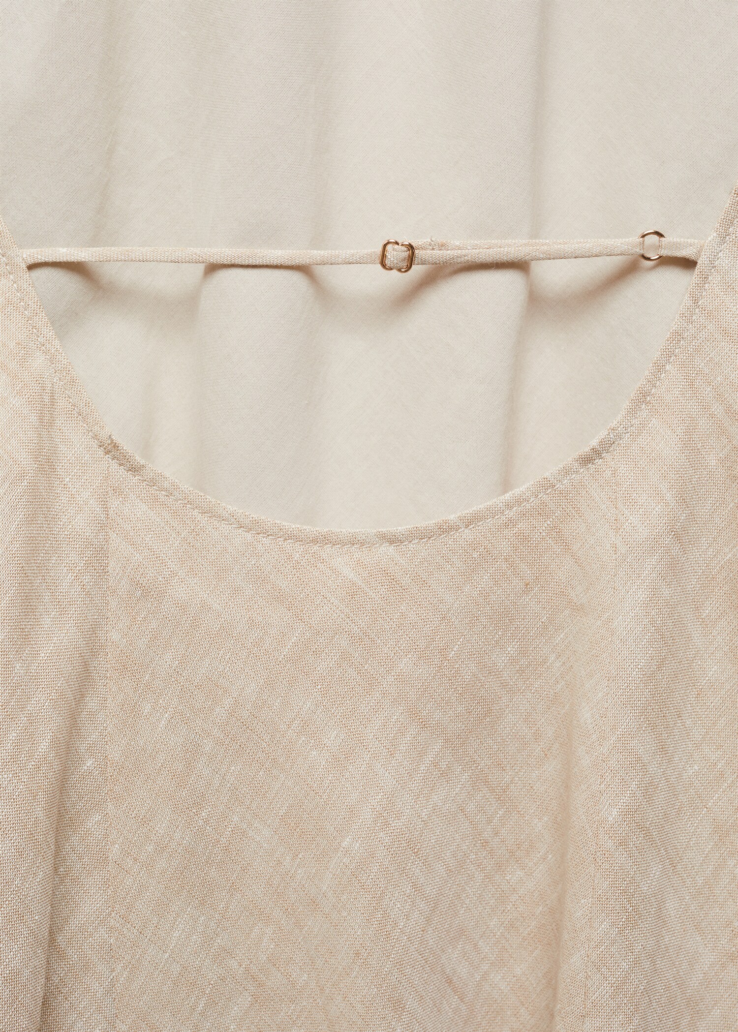 Robe lin dos nu - Détail de l'article 8