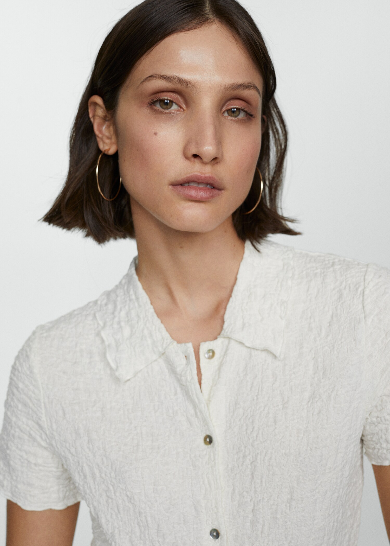 Textured cotton T-shirt - Details of the article 1