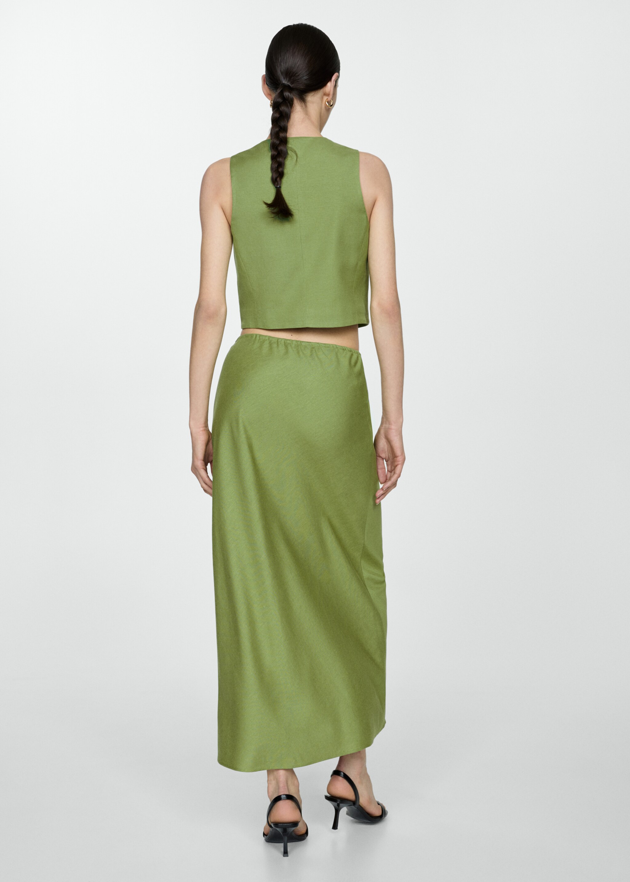 Gilet with tie closure - Reverse of the article