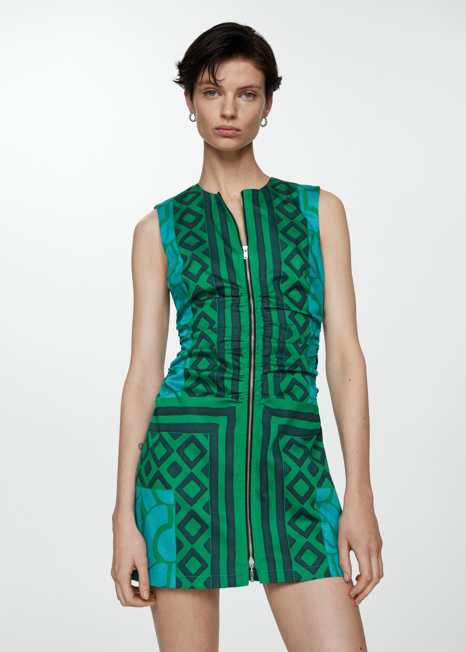 Gemustertes Kleid mit Reißverschluss - Mittlere Ansicht