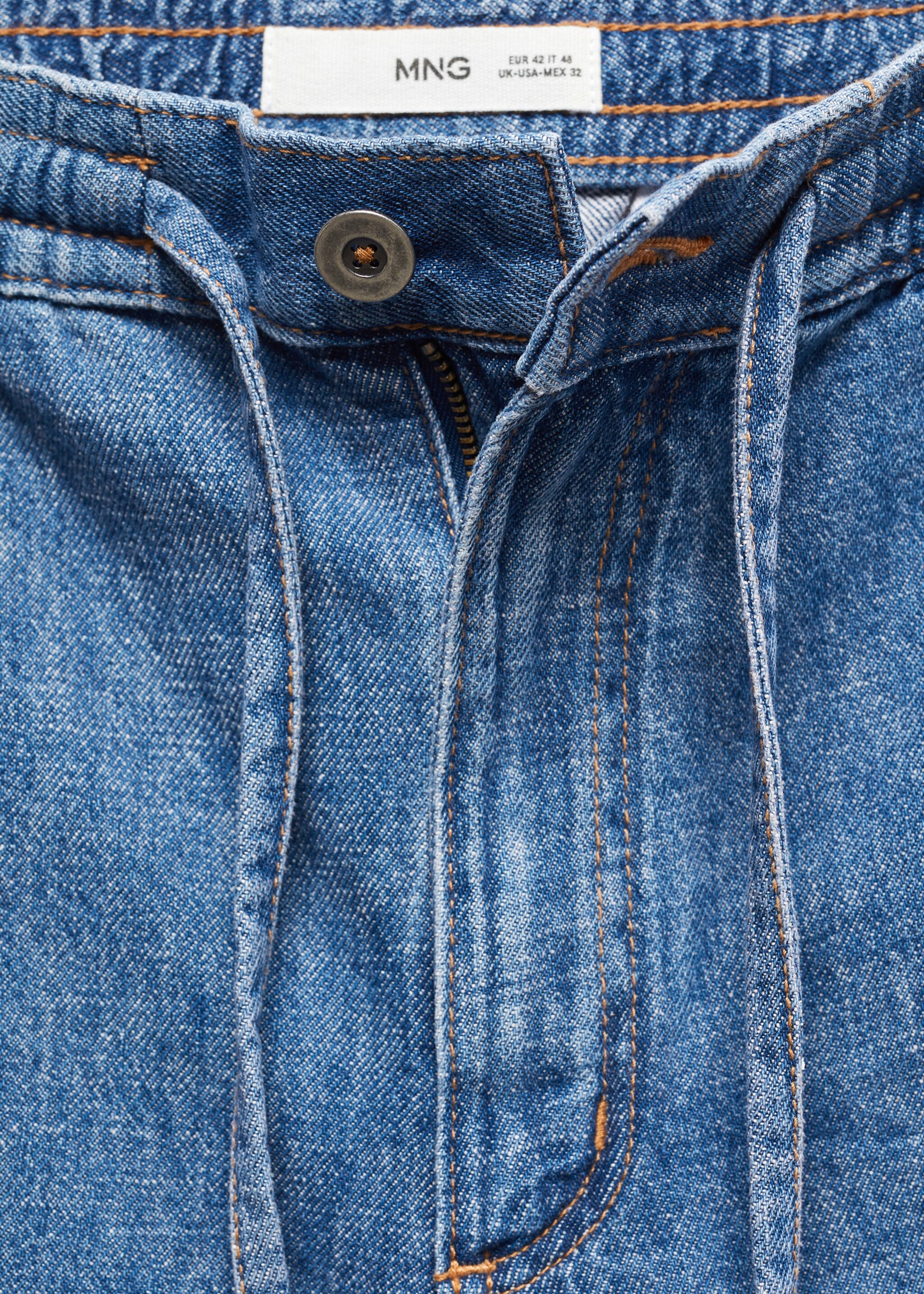 Drawstring denim Bermuda shorts - Details of the article 8