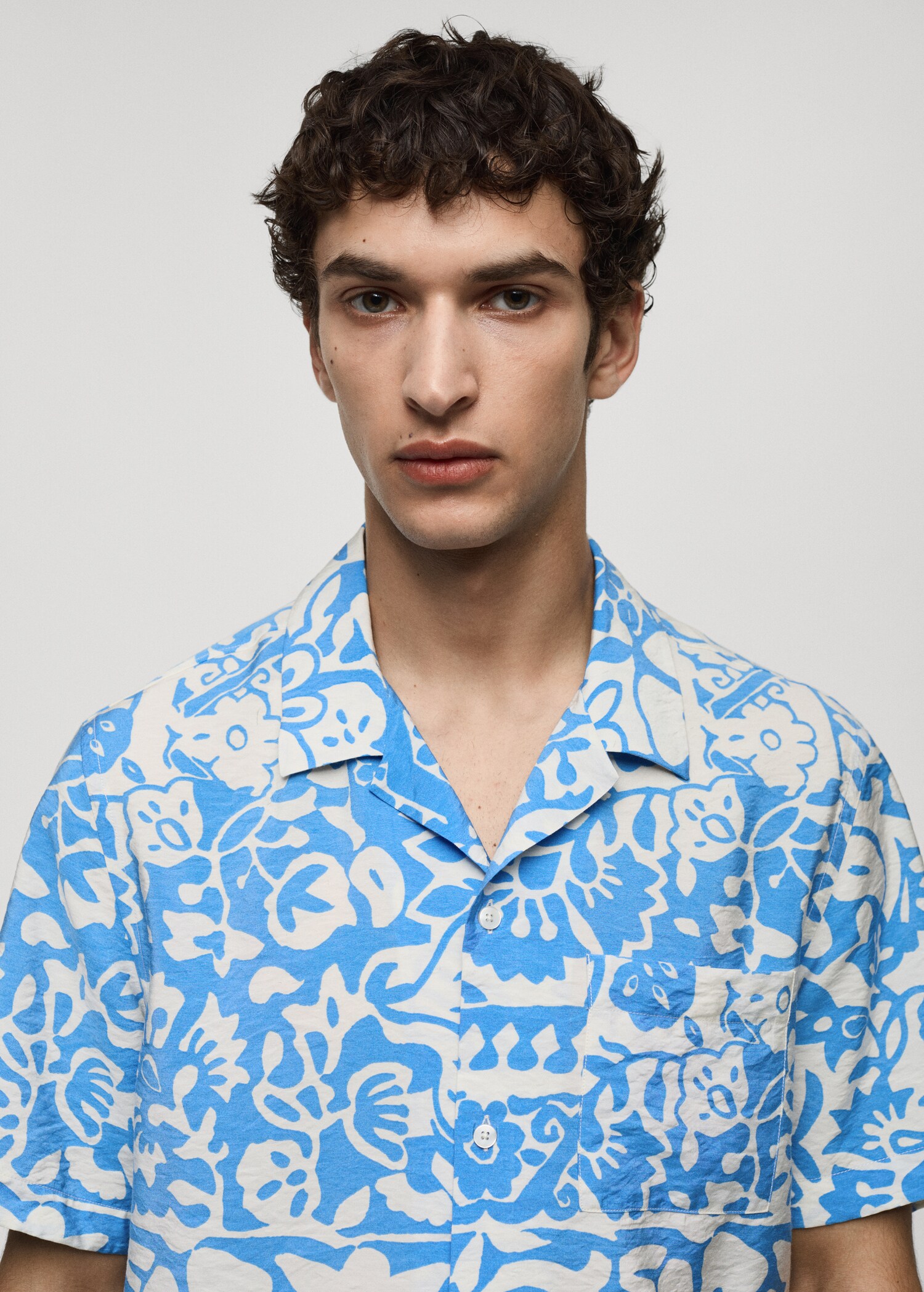 Printed fluid regular-fit shirt - Details of the article 1