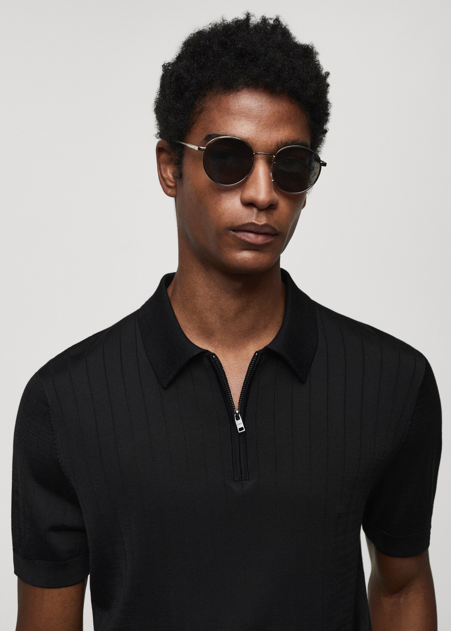Zip cotton polo shirt - Details of the article 1
