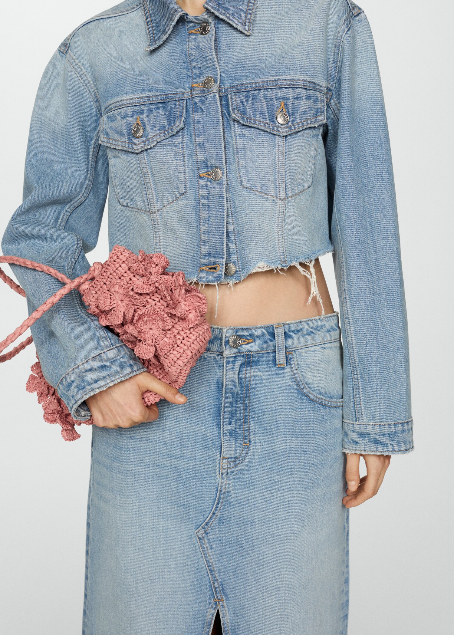 Φούστα denim ξεφτισμένο στρίφωμα - Λεπτομέρεια του προϊόντος 6