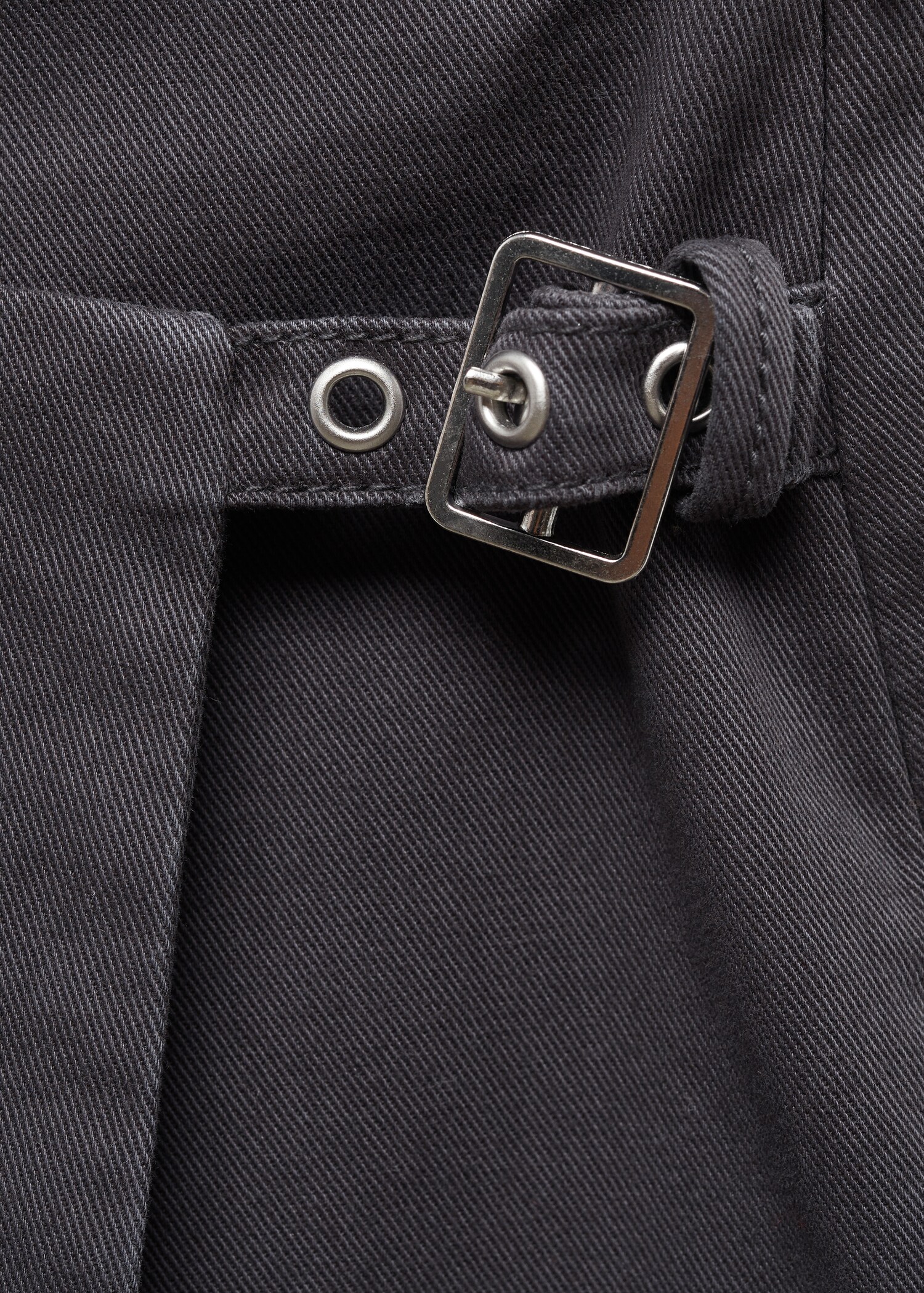 Buckled skirt trousers - Details of the article 8
