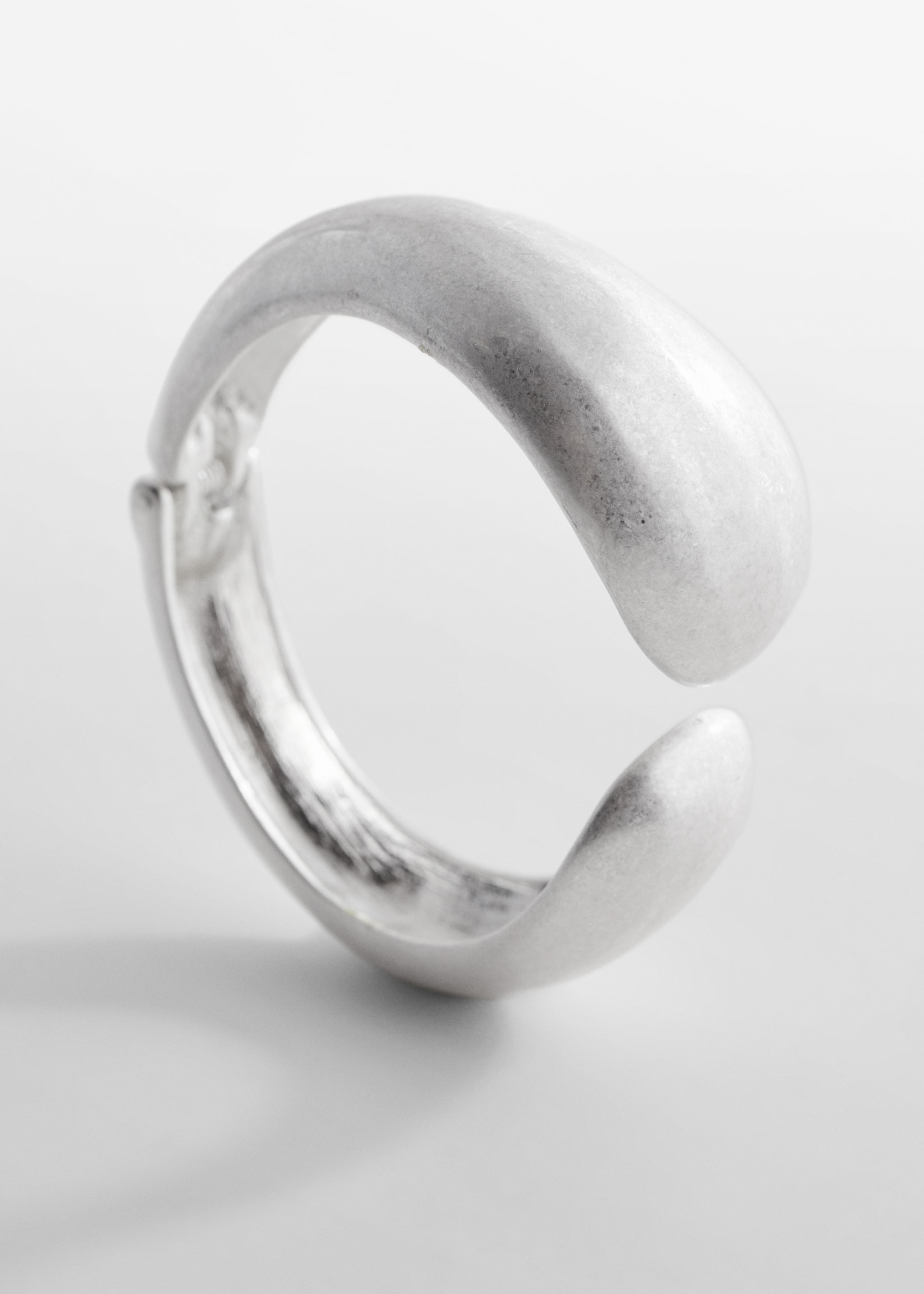 Metal cuff - Details of the article 1, Silver. Ref: 67067718-00.