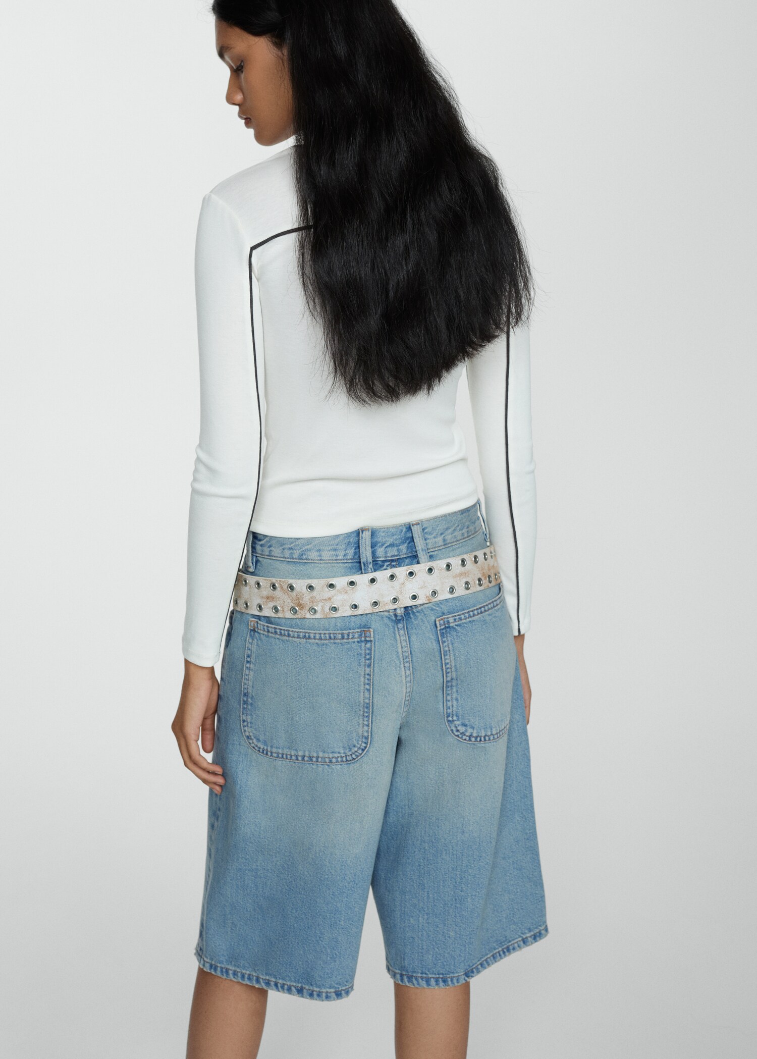 Denimbermudas oversize - Artikelns baksida