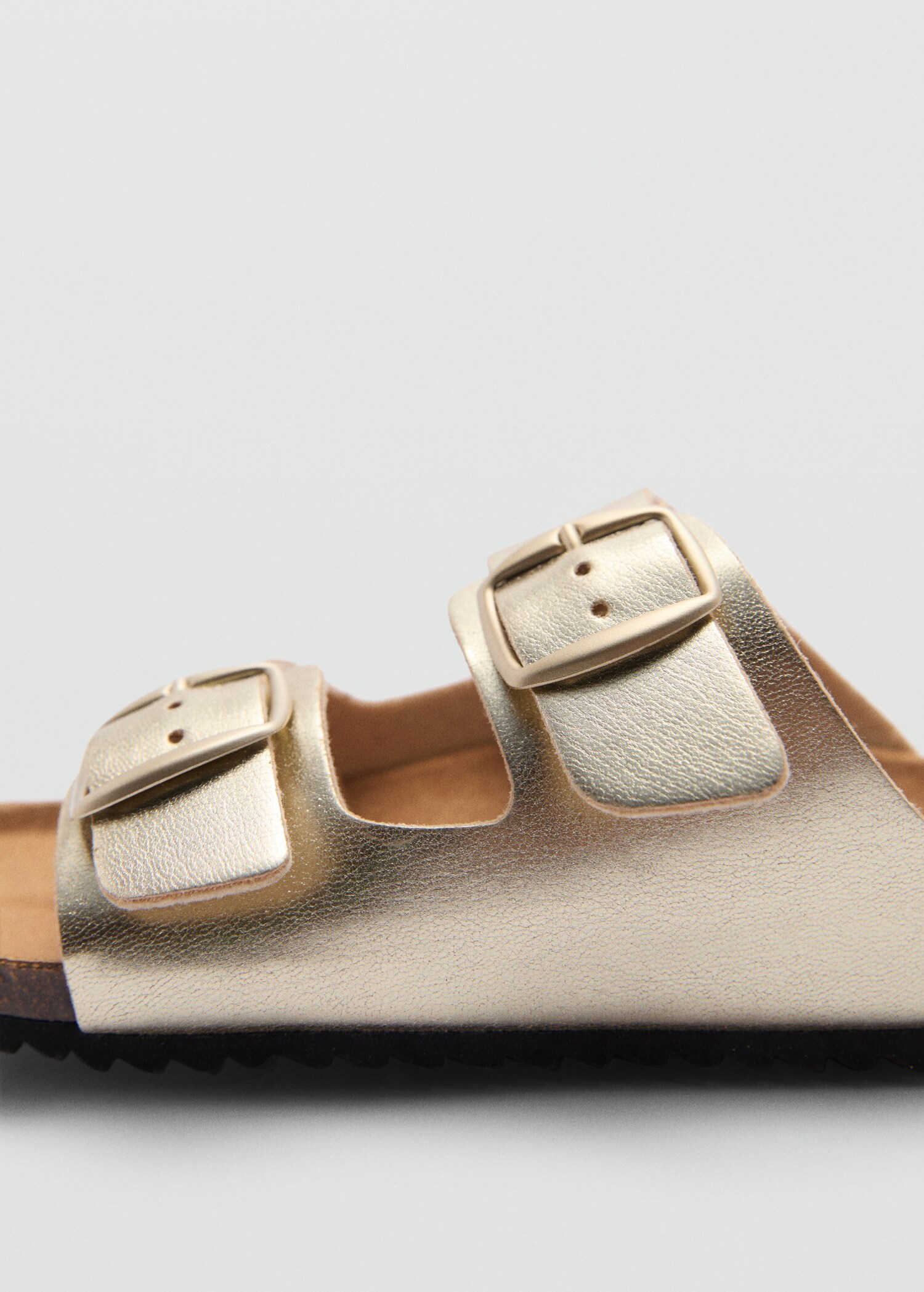 Sandals with metal buckle - Details of the article 2