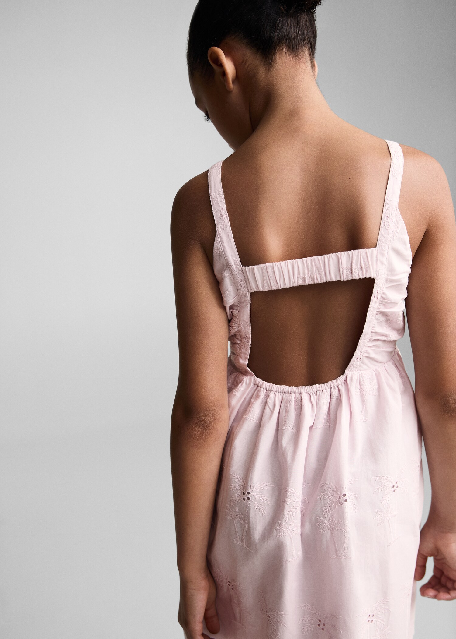 Broderie anglaise dress - Reverse of the article