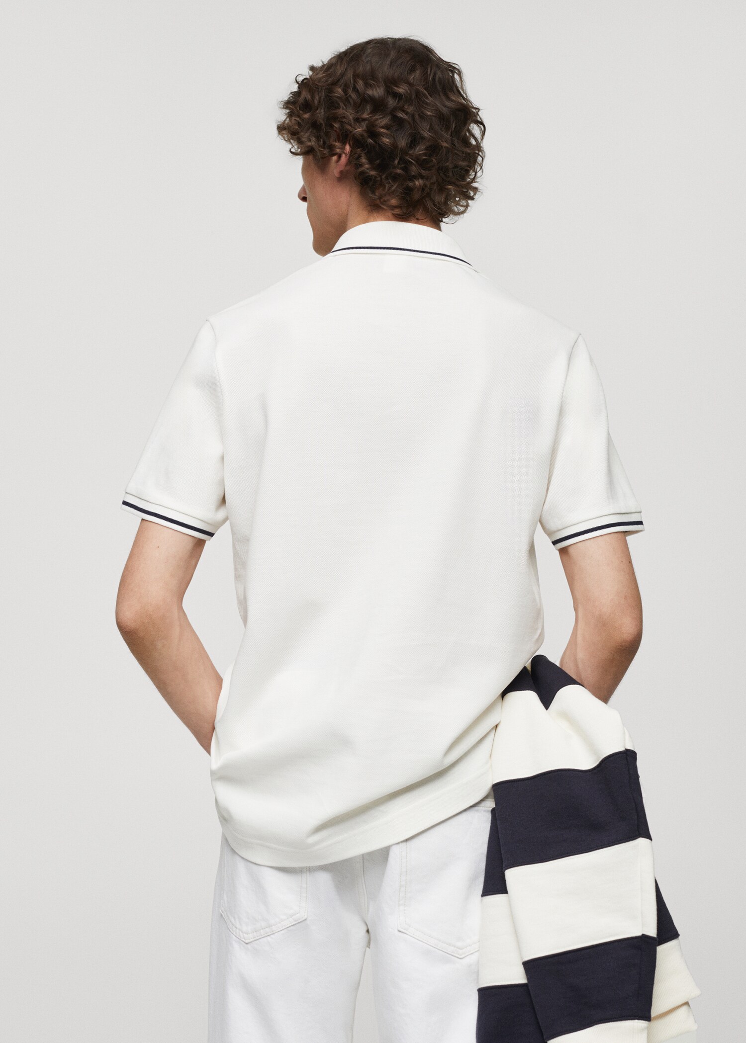 100% embroidered cotton polo shirt - Reverse of the article