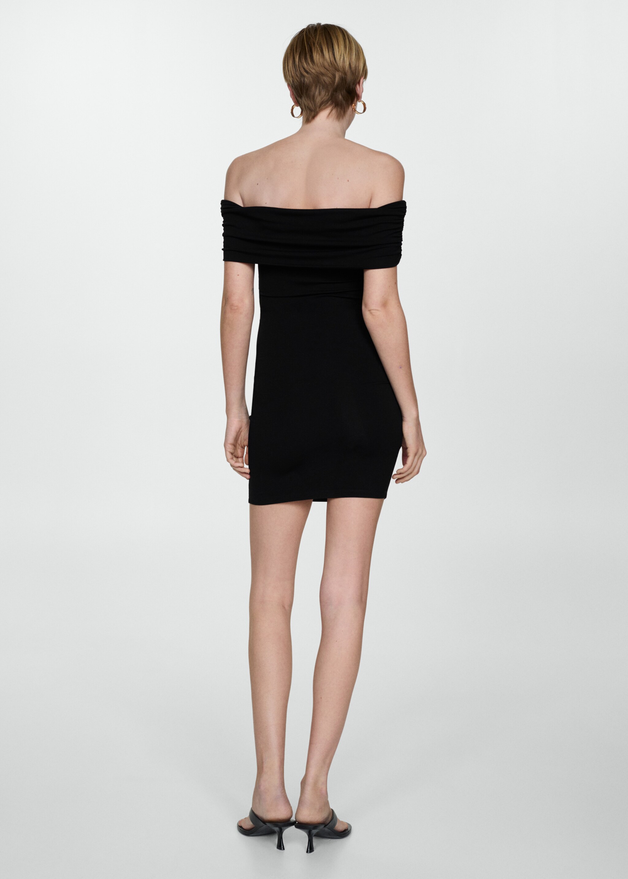 Short off-the-shoulder dress - Reverse of the article, Black. Ref: 67067929-00.