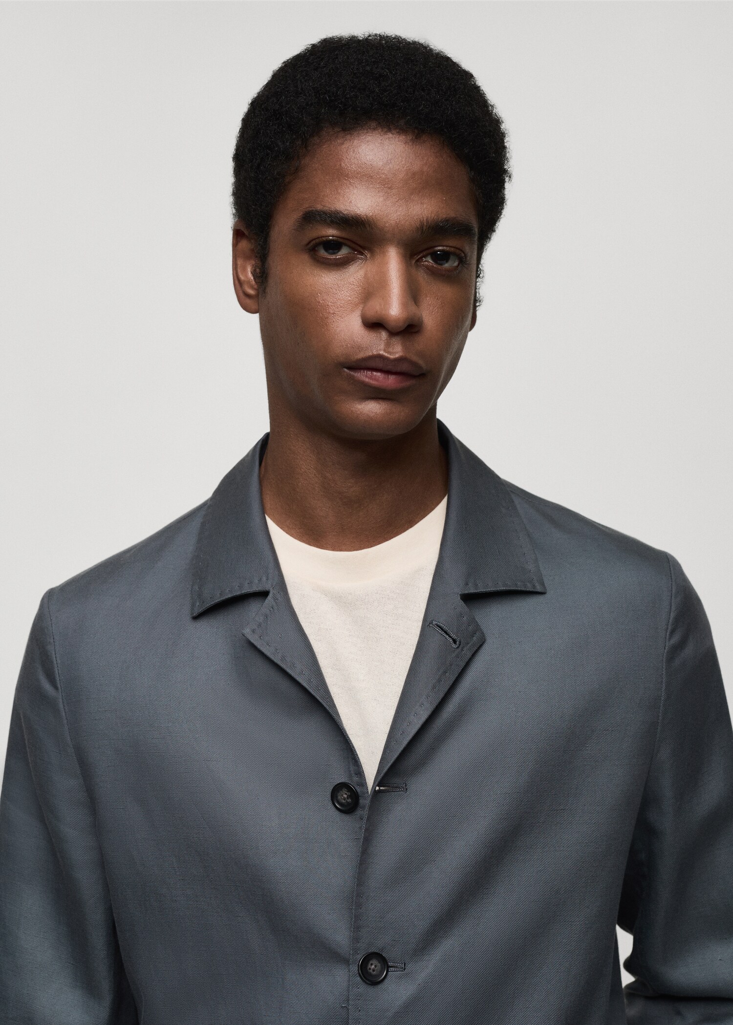 Lyocell linen overshirt with pockets - Details of the article 1