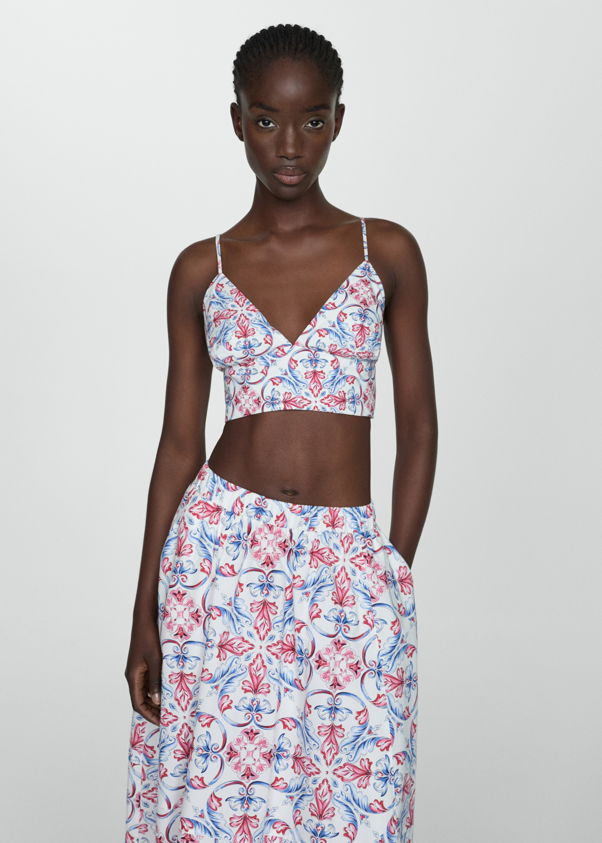 Gemustertes Crop-Top - Mittlere Ansicht