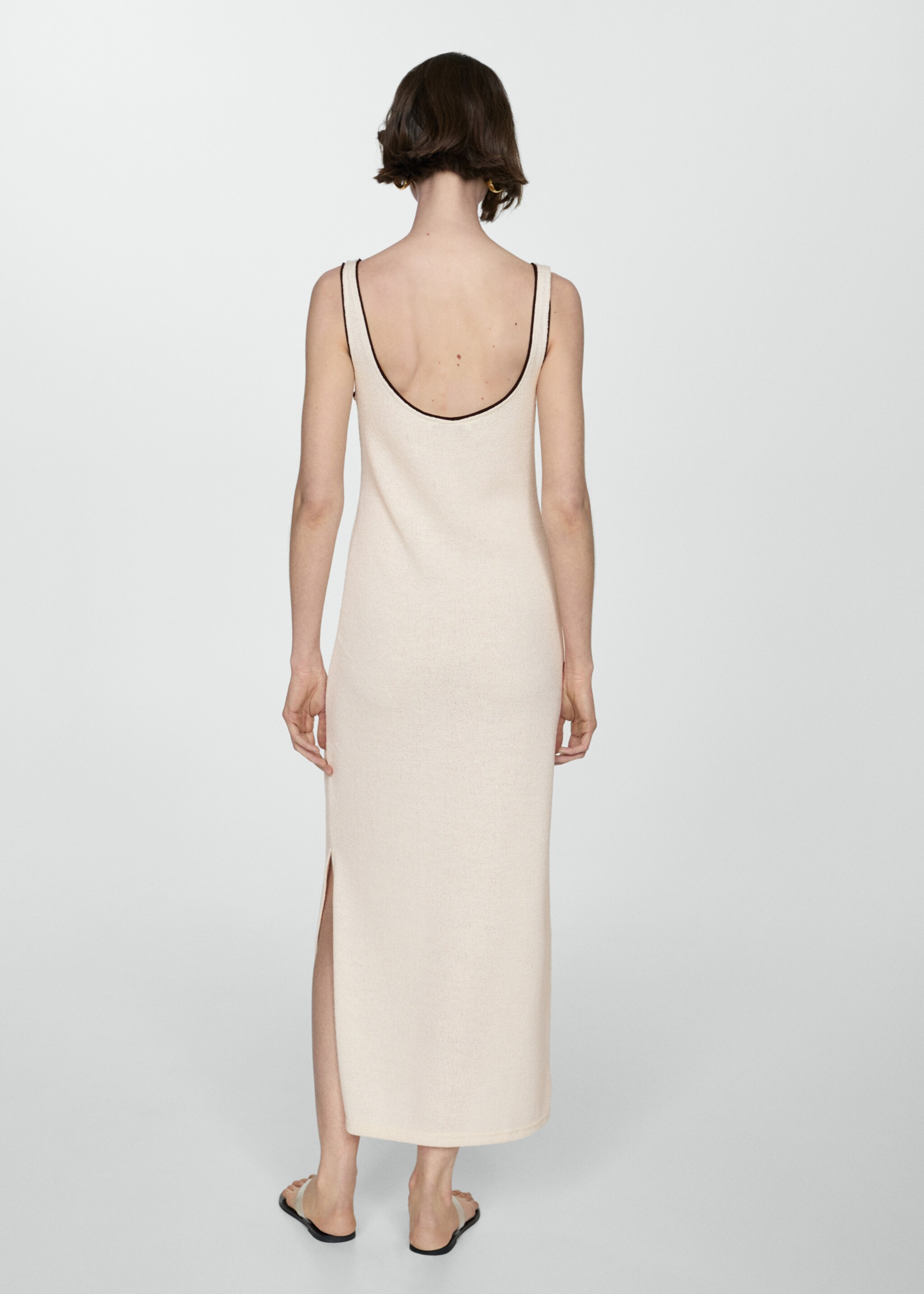 Vestido punto abertura - Reverso del artículo