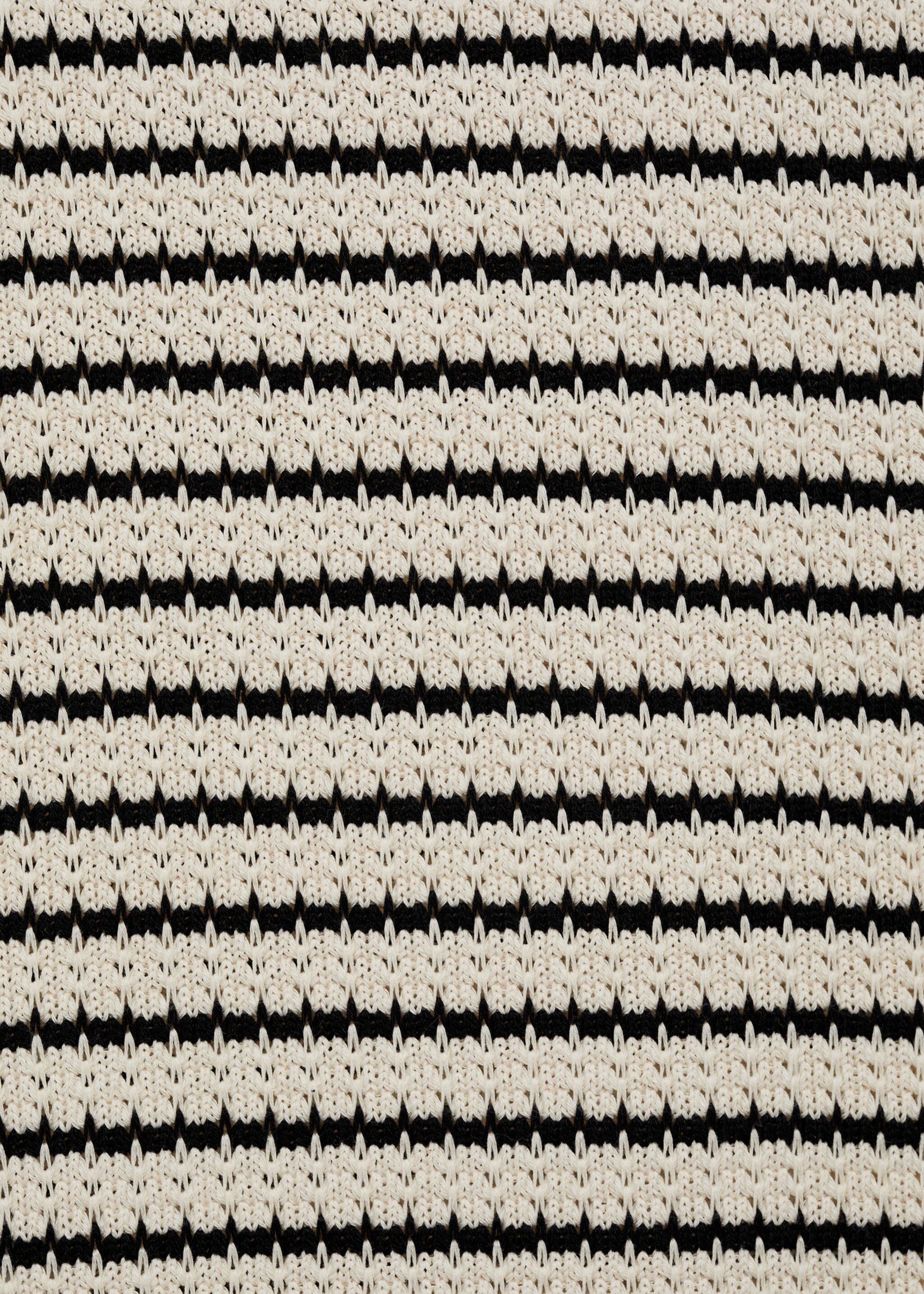 Side slit knit dress - Details of the article 8