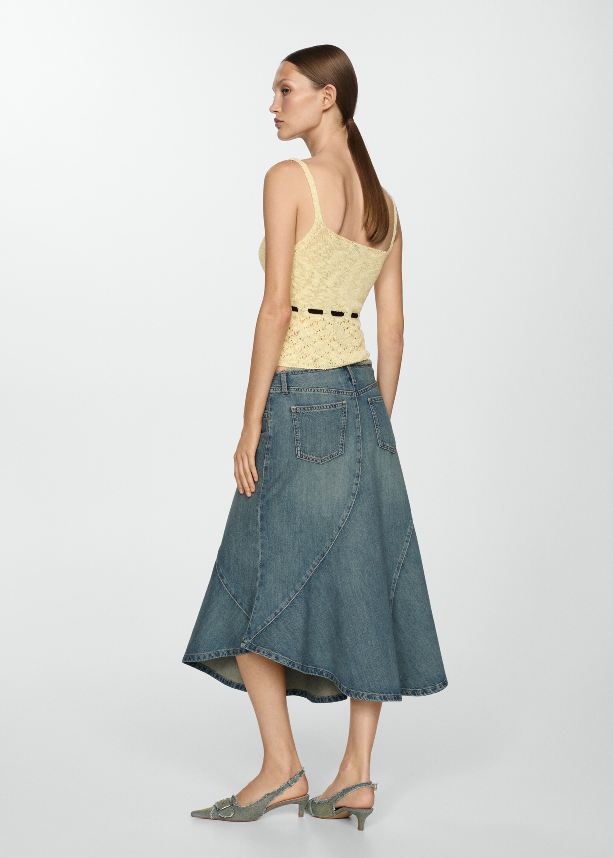 Openwork knitted top with bow - Reverse of the article, Pastel Yellow. Ref: 67069054-00.