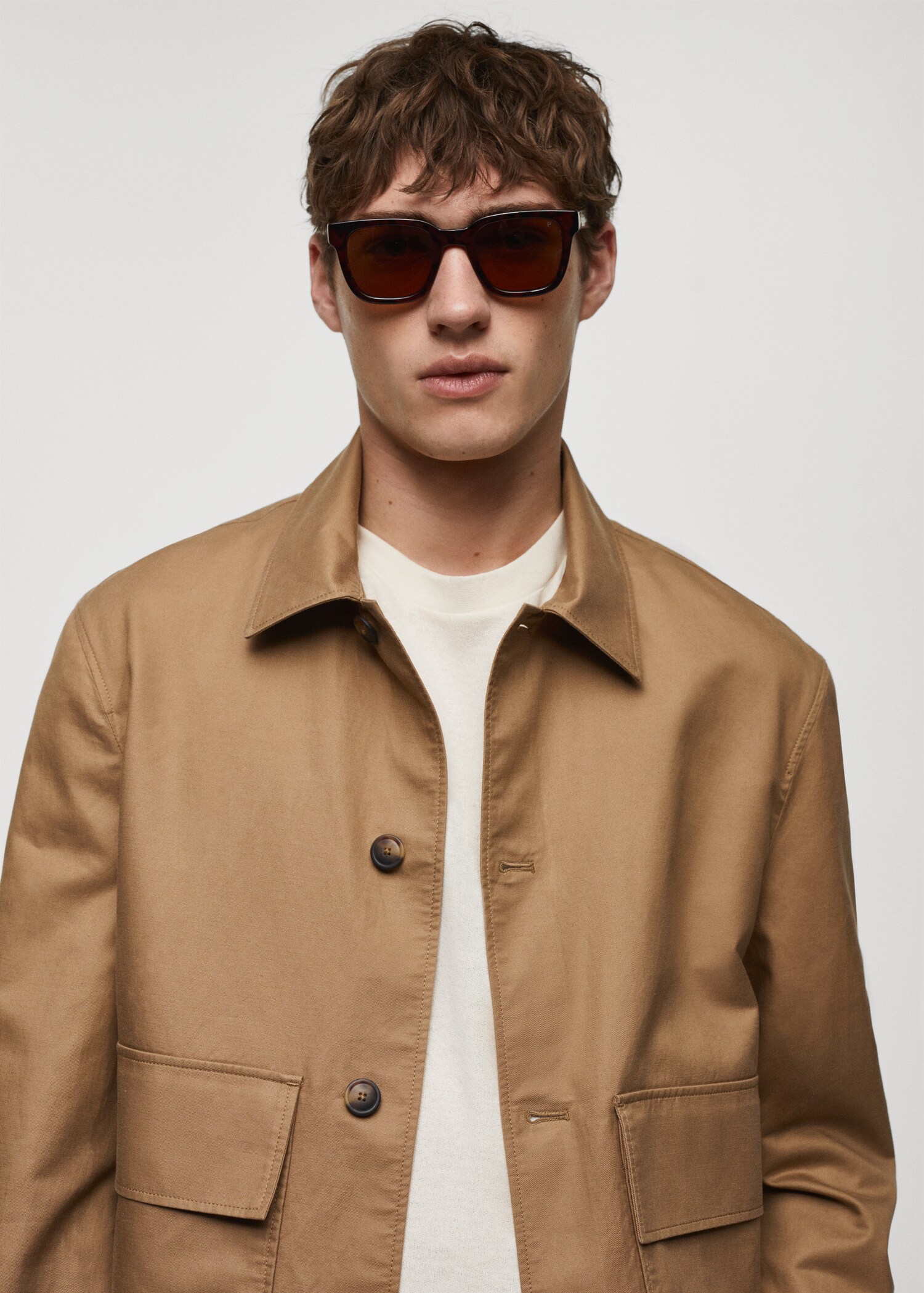 Tencel-linen overshirt with pockets - Details of the article 1