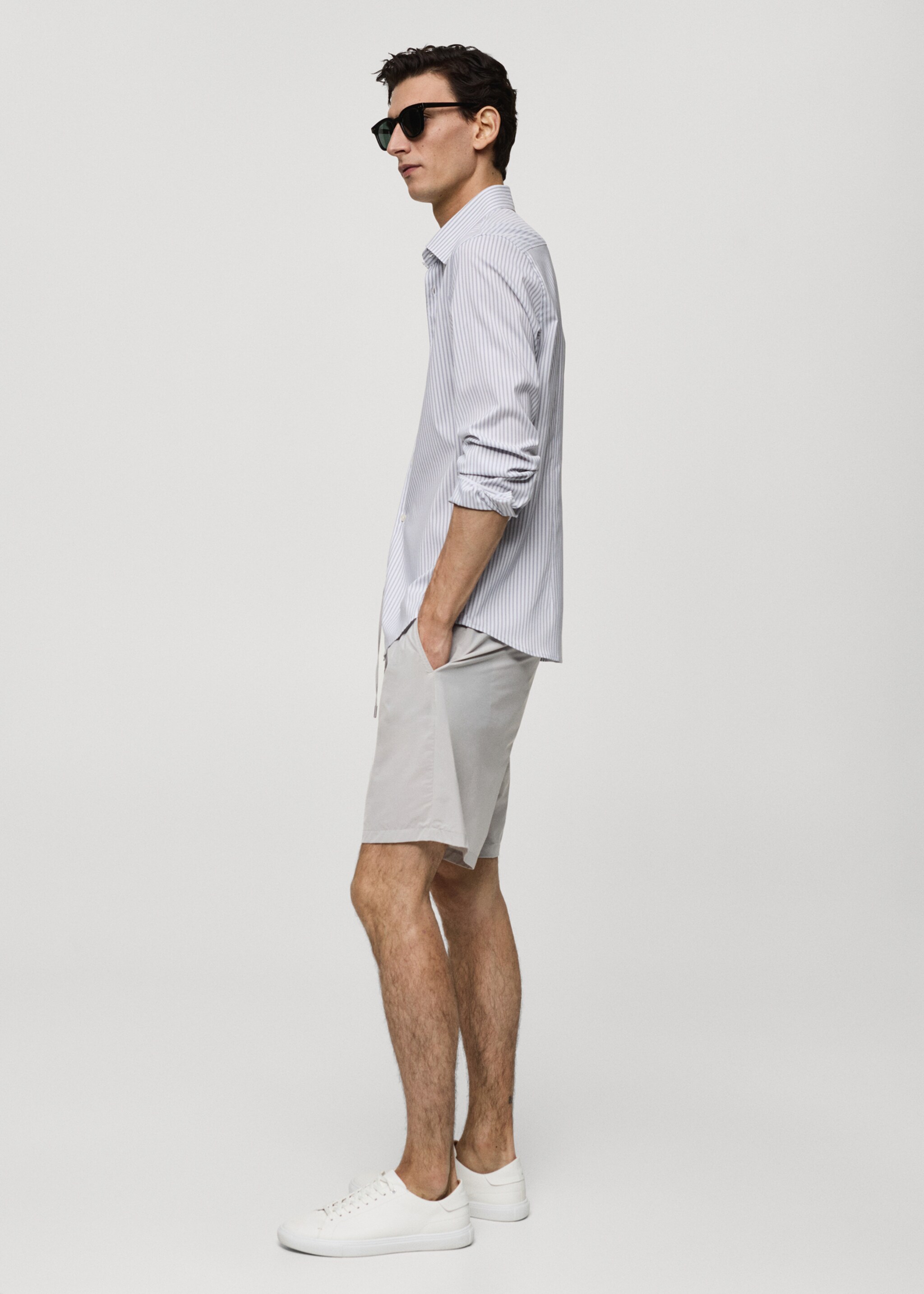 Stretch-fabric slim-fit striped shirt - Details of the article 2