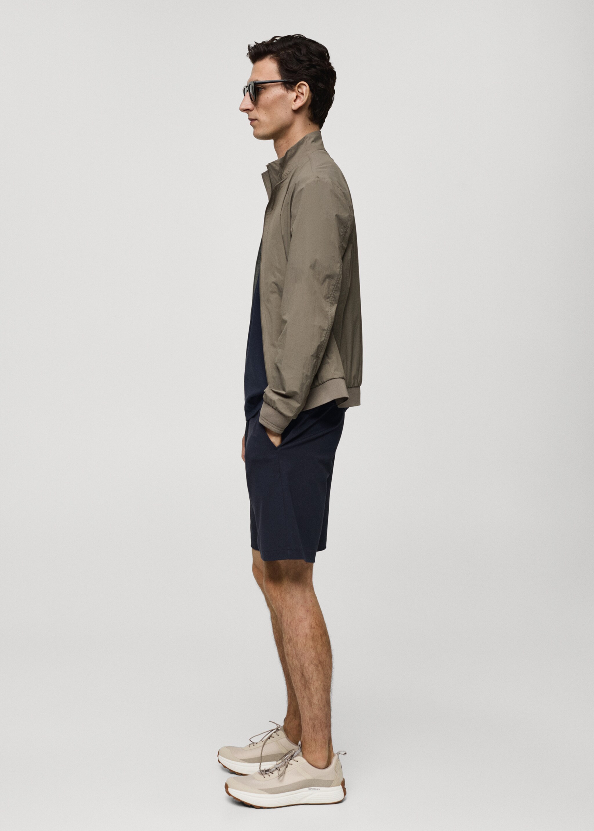 Technical fabric bermuda shorts with drawstring - Details of the article 2