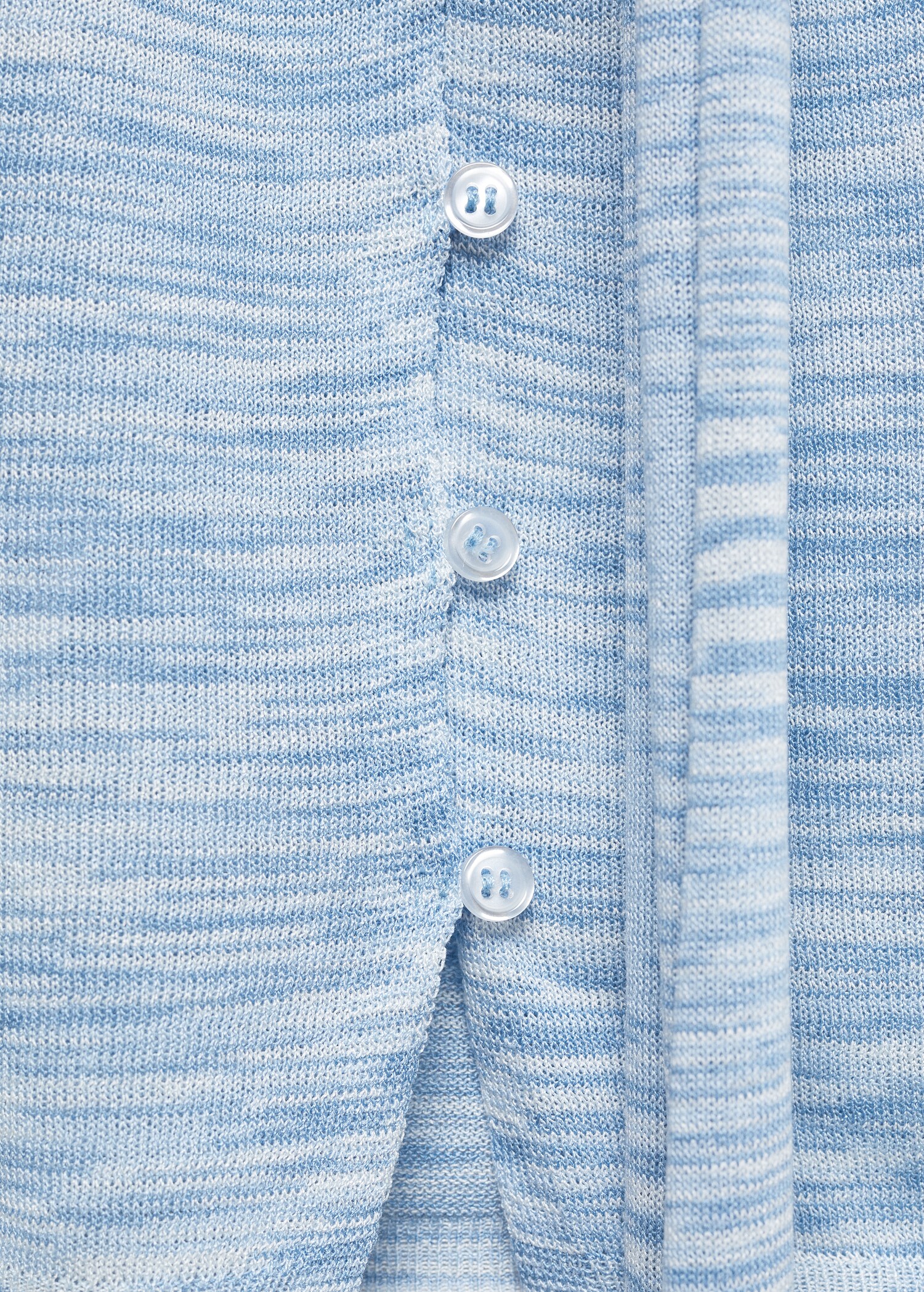 Neckholder-Top mit Knöpfen - Detail des Artikels 8