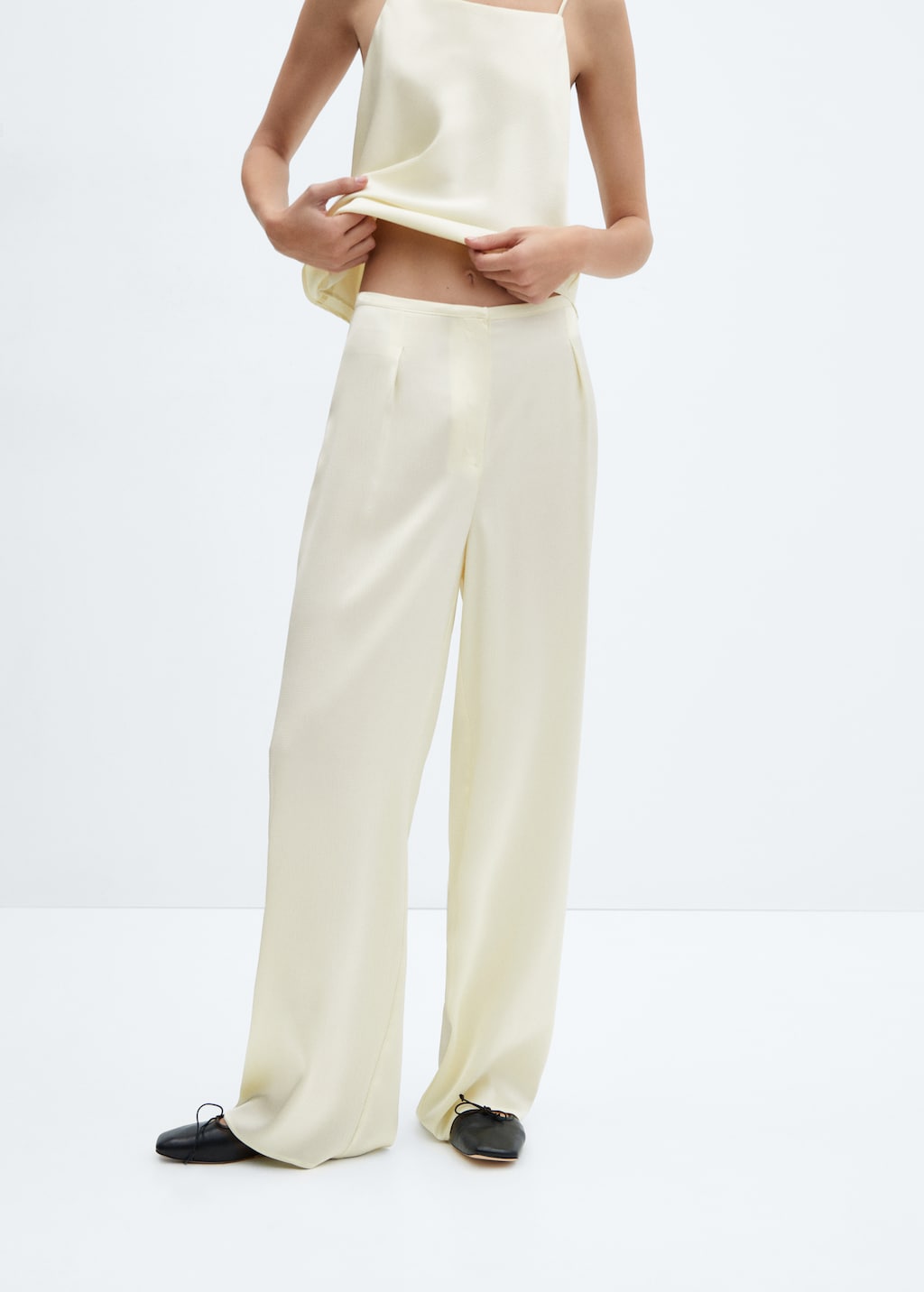 【G FORE】SATIN PANTS(WOMEN) /追跡付 Access Fashion | High-waist satin pants