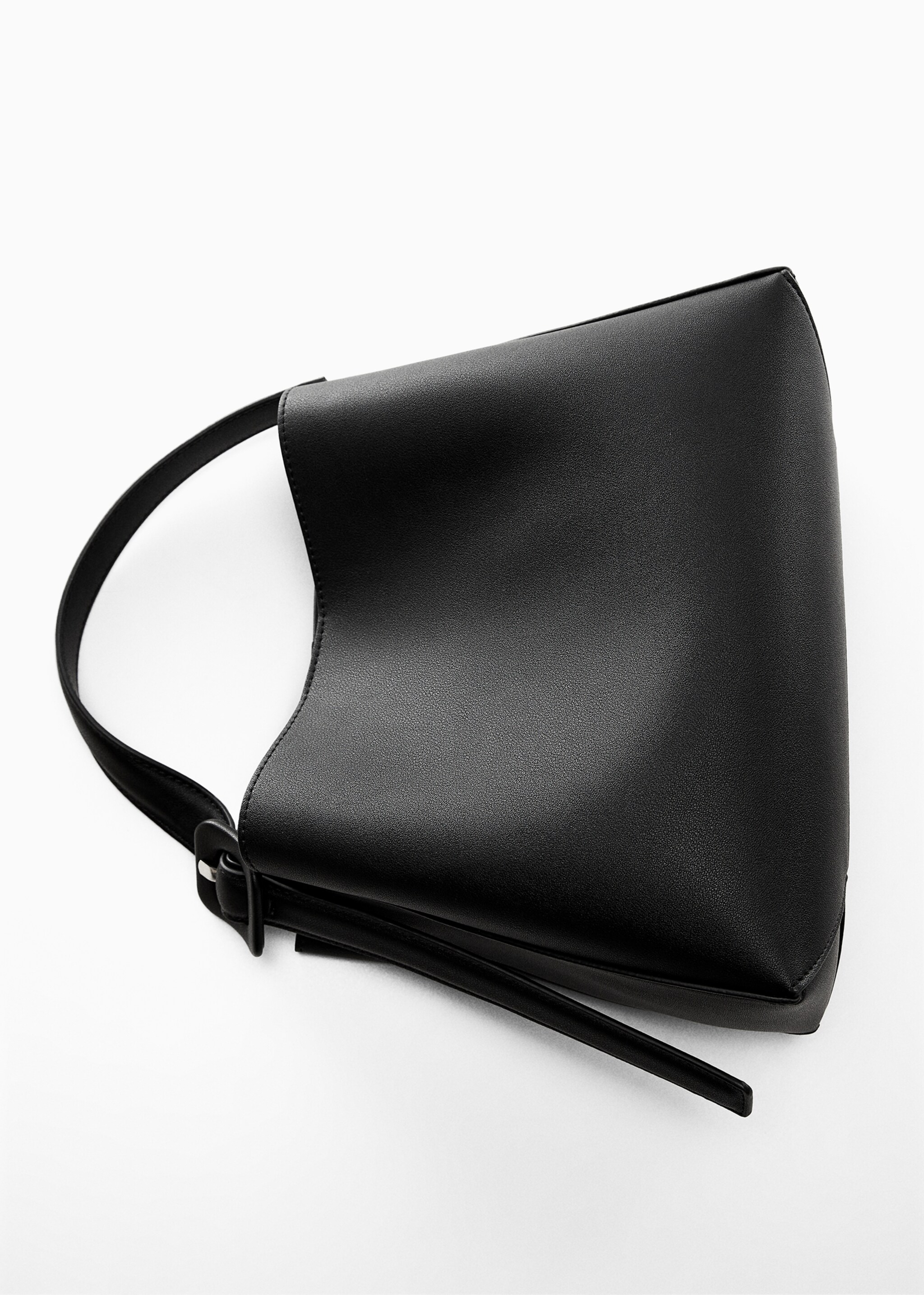 Kabelka shopper s detailem přezky - Detail zboží 5, Černá. Ref: 67070435-00.