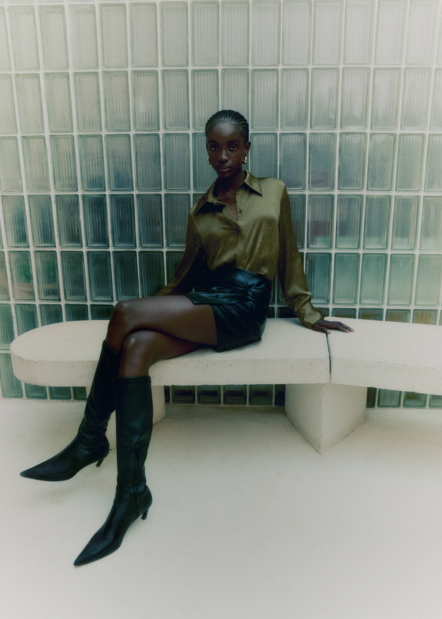 Leather-effect culottes - Details of the article 6