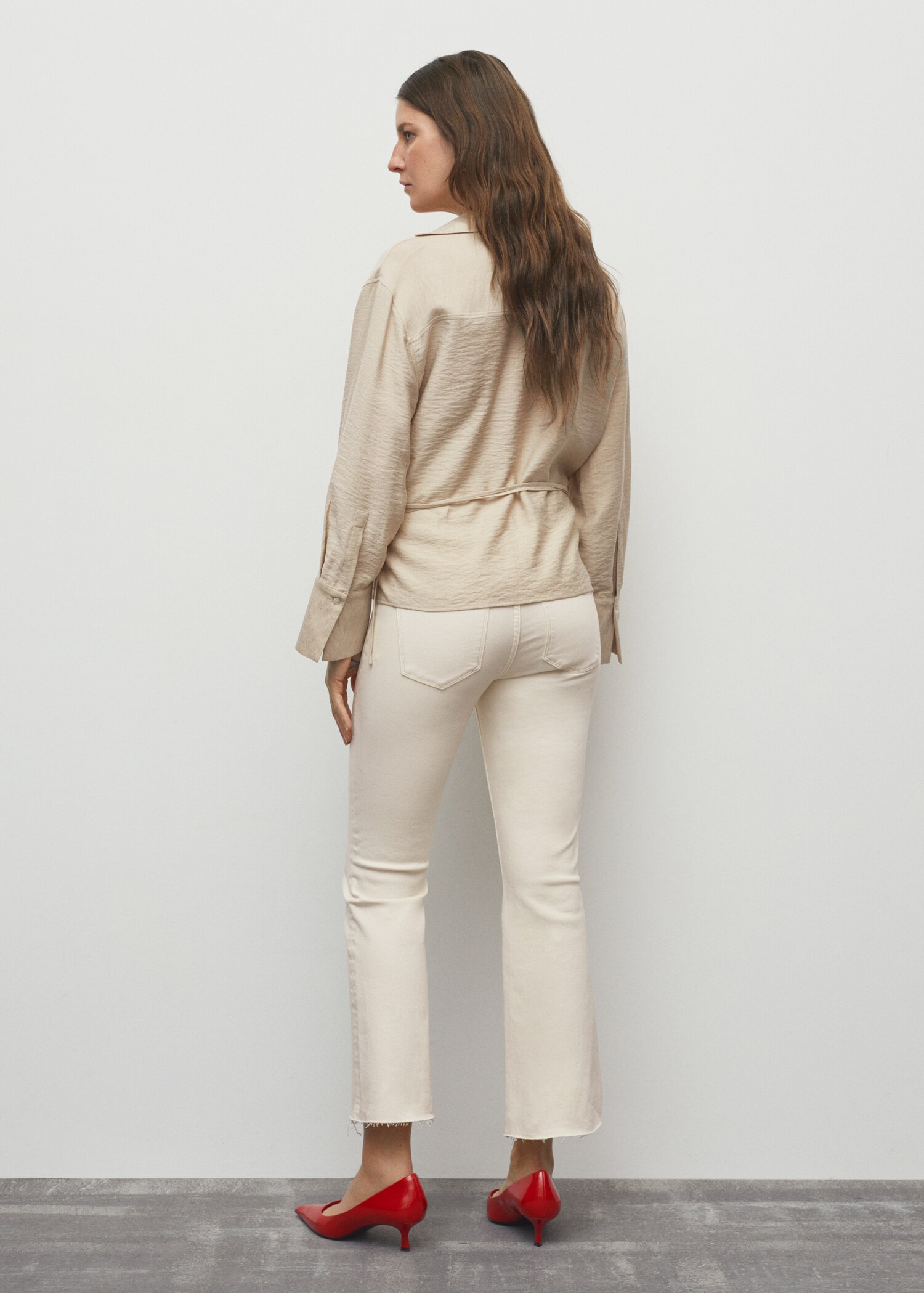 Maternity flared cropped jeans - Reverse of the article