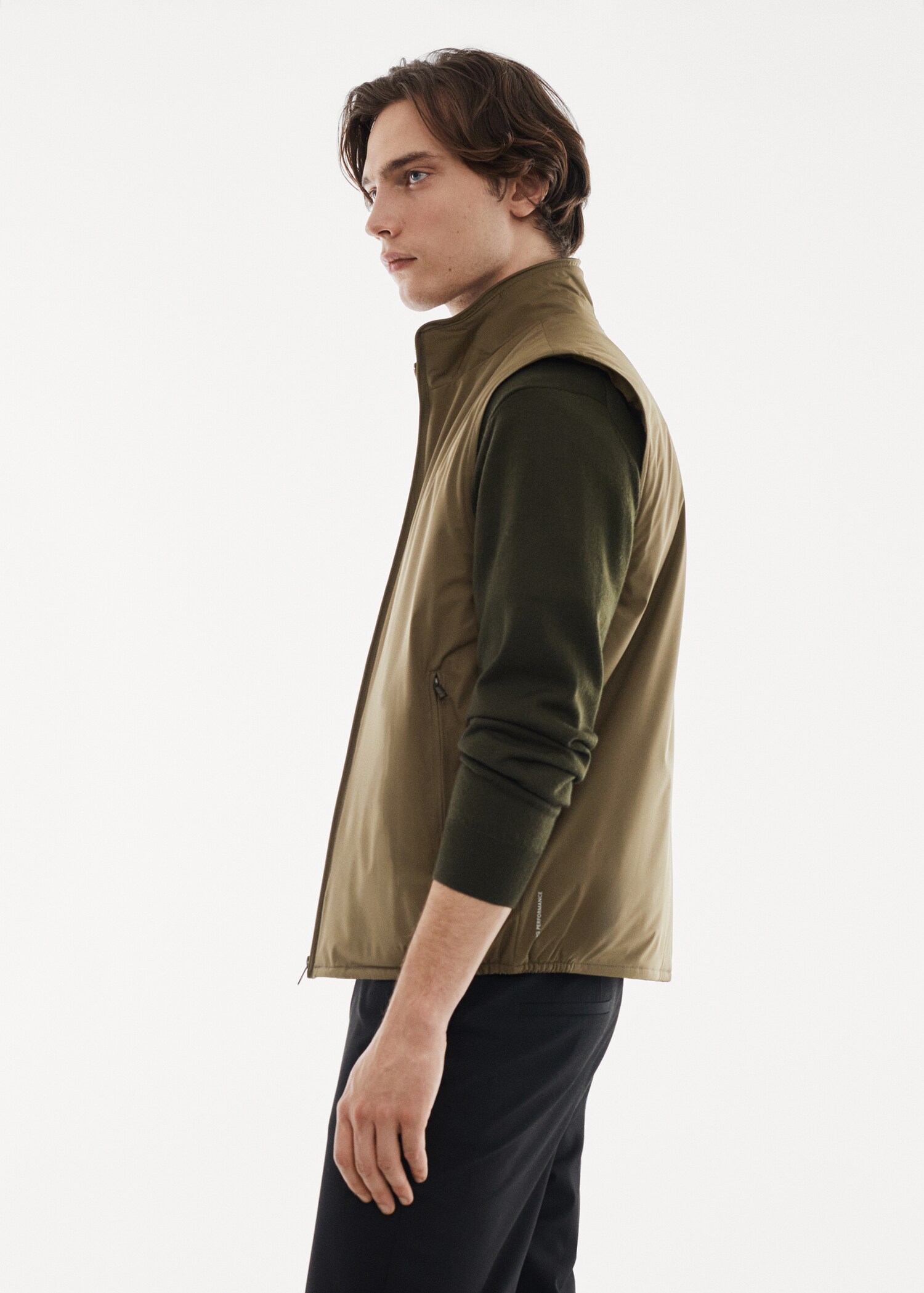 Lightweight quilted water-repellent quilted gilet - Details of the article 2