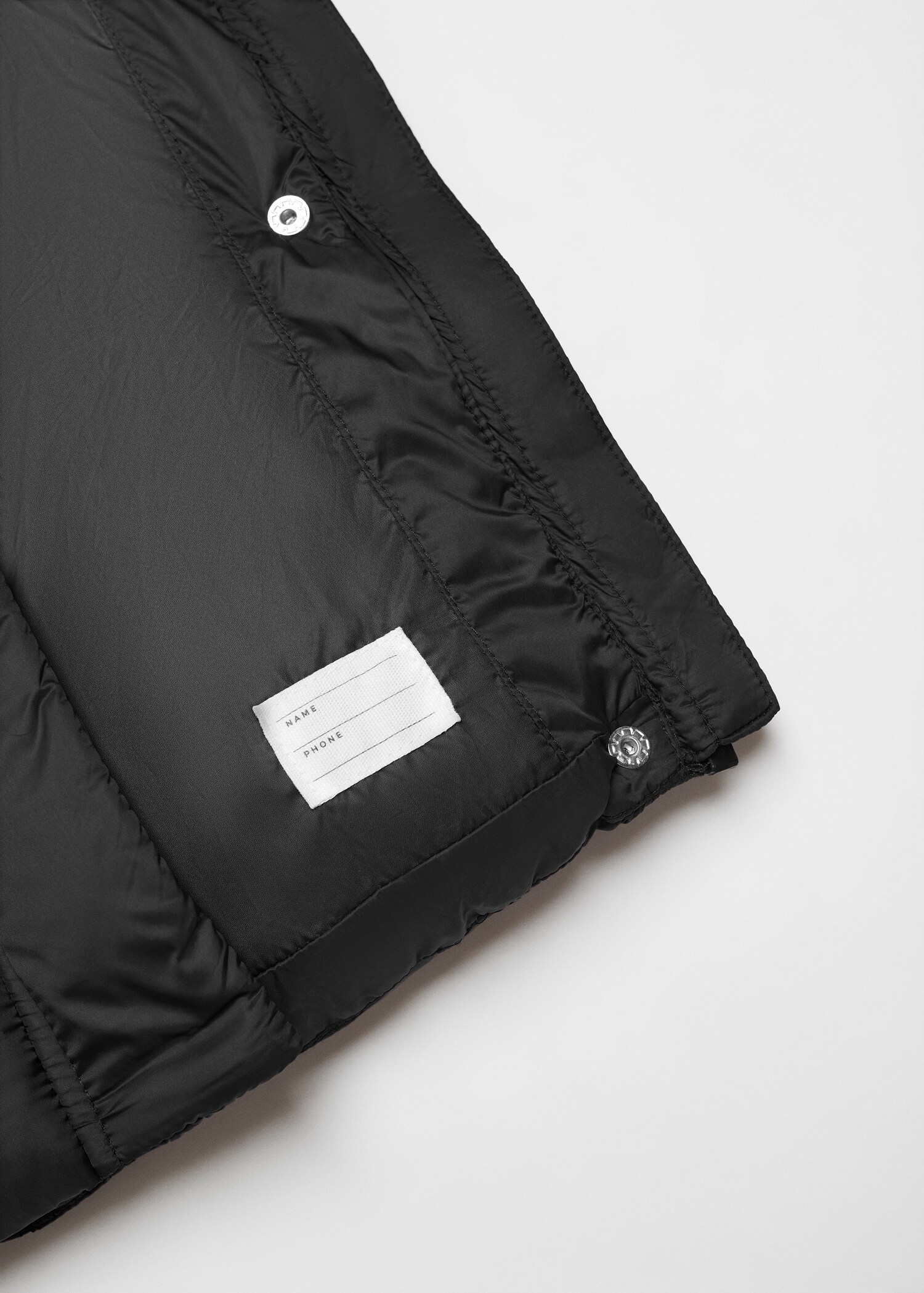 Quilted gilet with hood - Details of the article 8