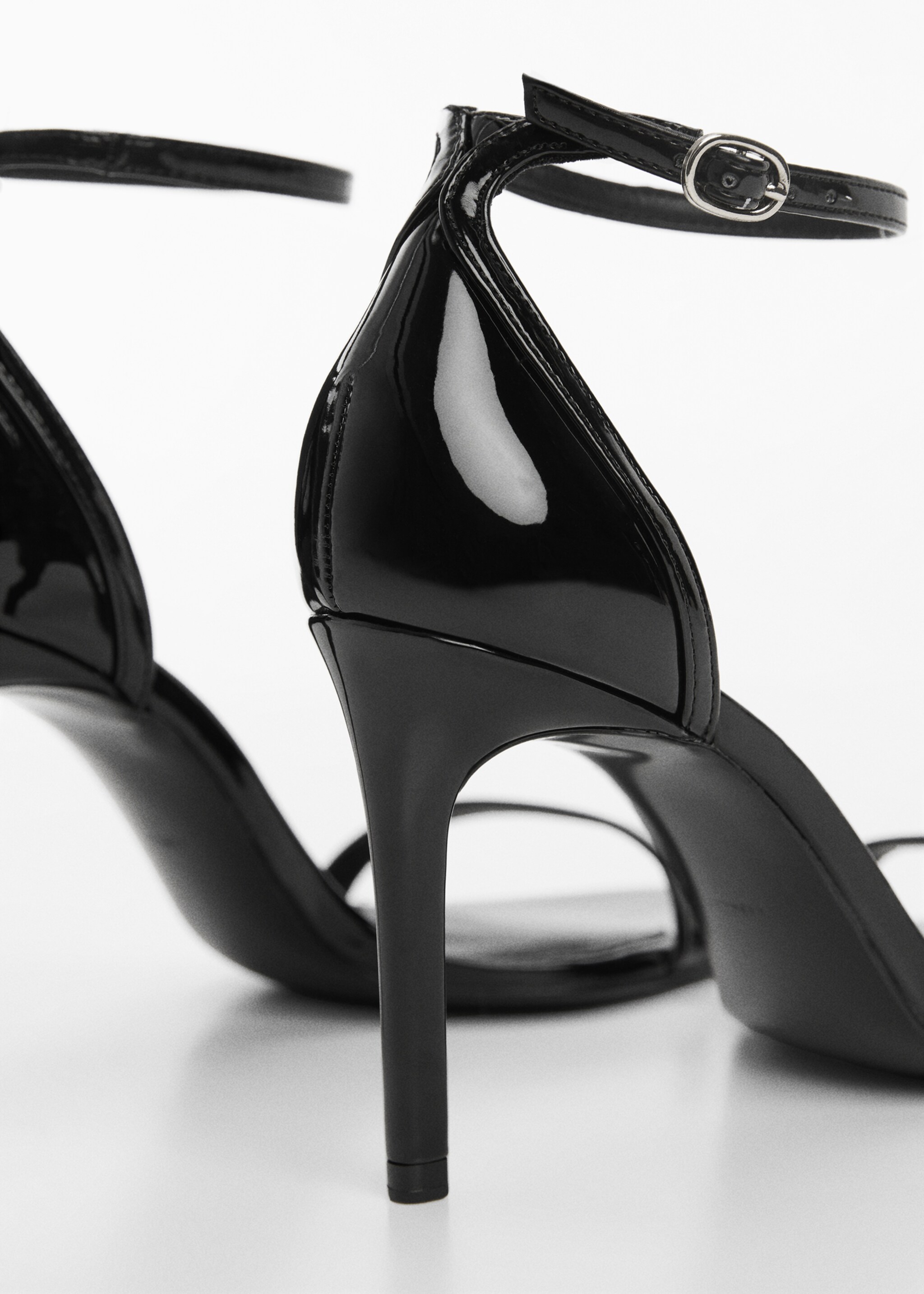 Patent leather effect heeled sandal - Details of the article 1, Black. Ref: 67072010-00.