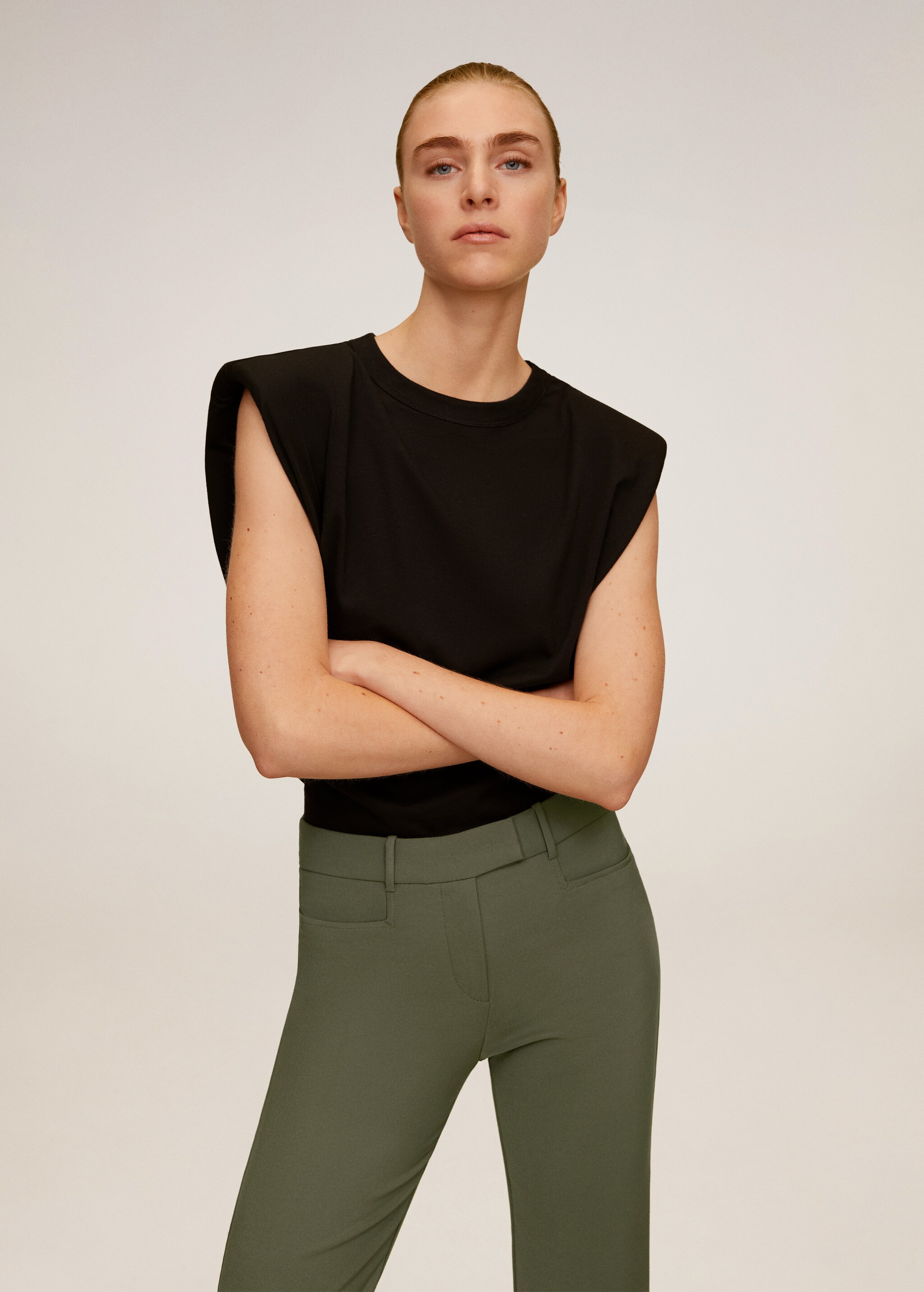 Cotton crop trousers - Details of the article 1