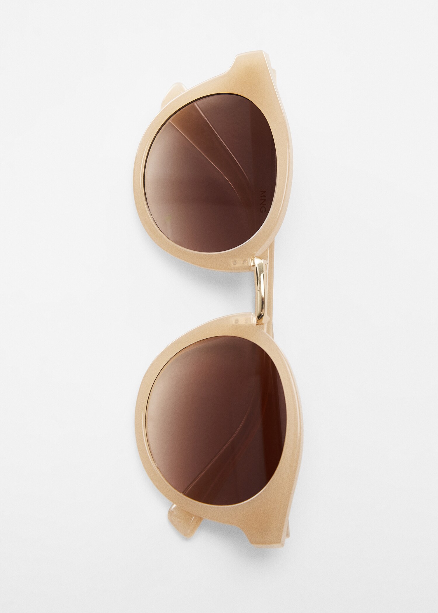 Sonnenbrille mit Metallsteg - Detail des Artikels 5